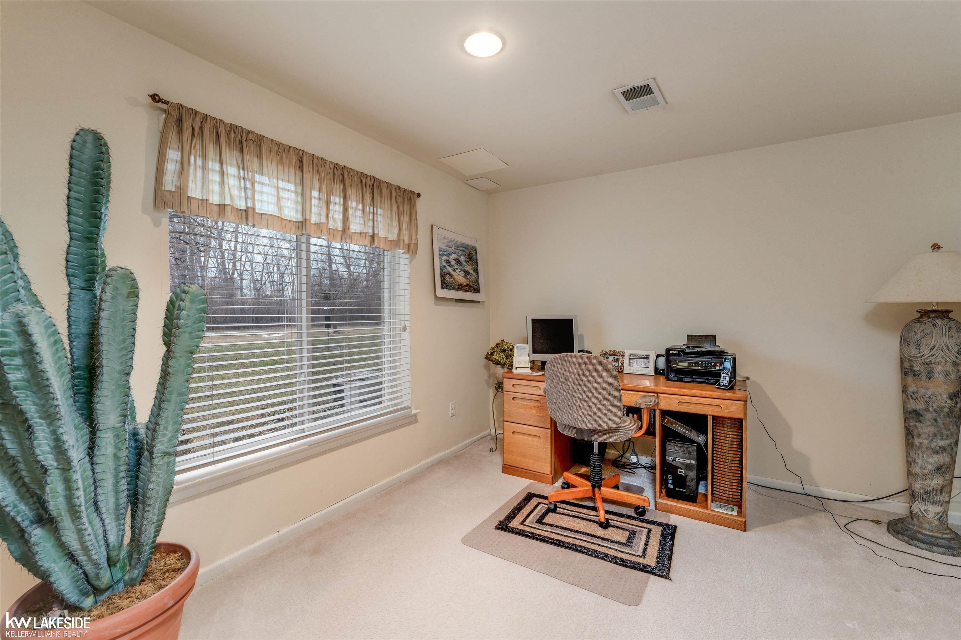 8160 Huntington Ridge Court, Washington, MI, 48094