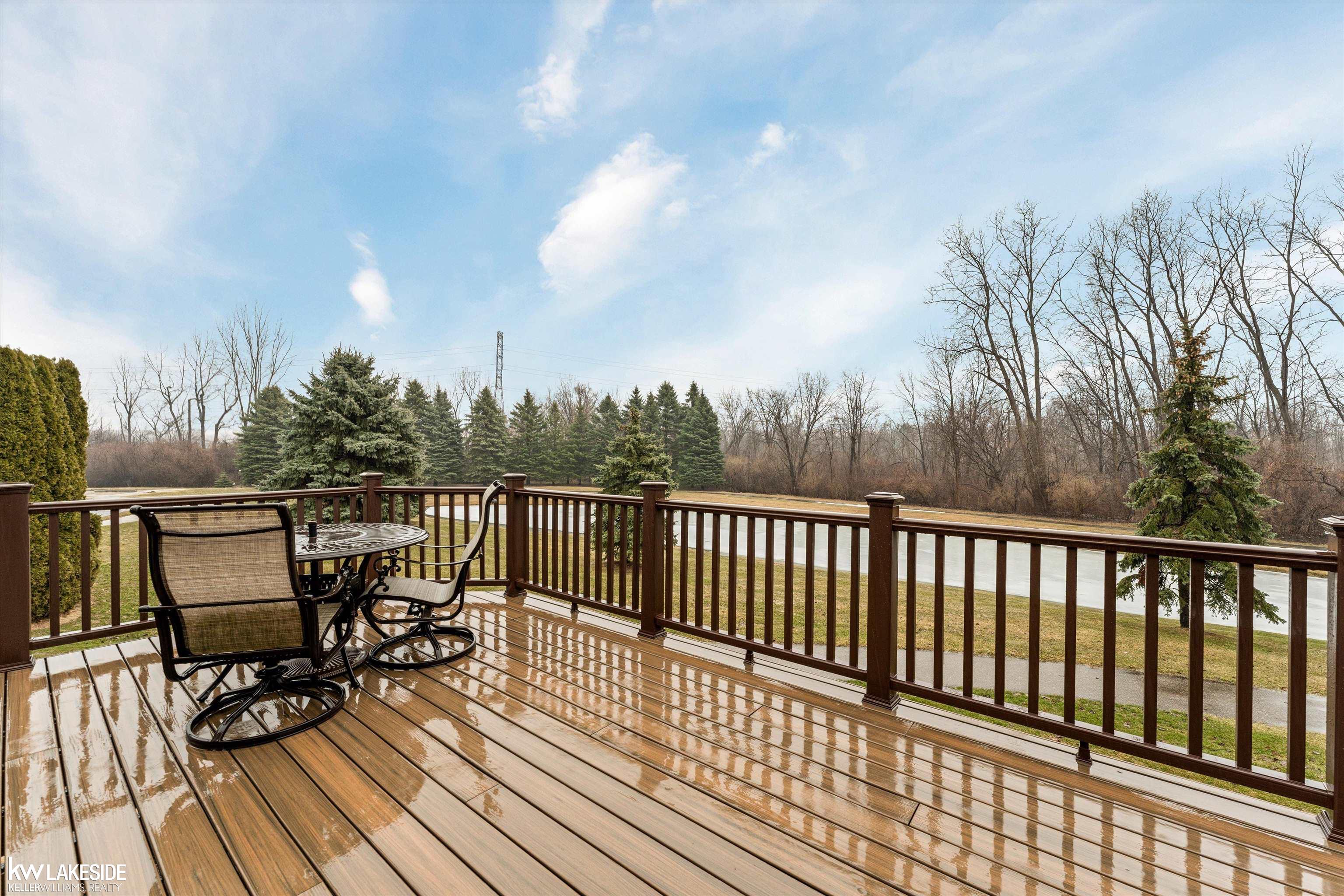 8160 Huntington Ridge Court, Washington, MI, 48094