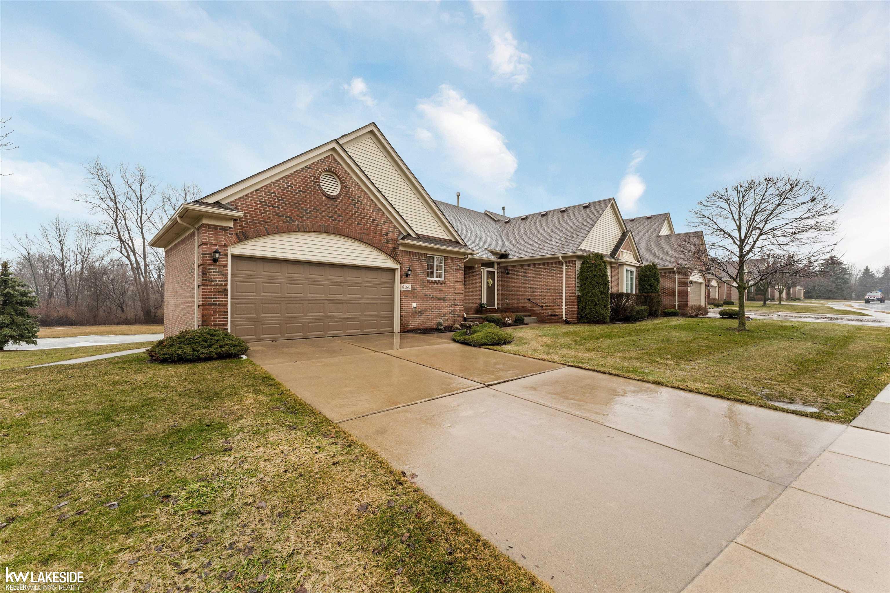 8160 Huntington Ridge Court, Washington, MI, 48094