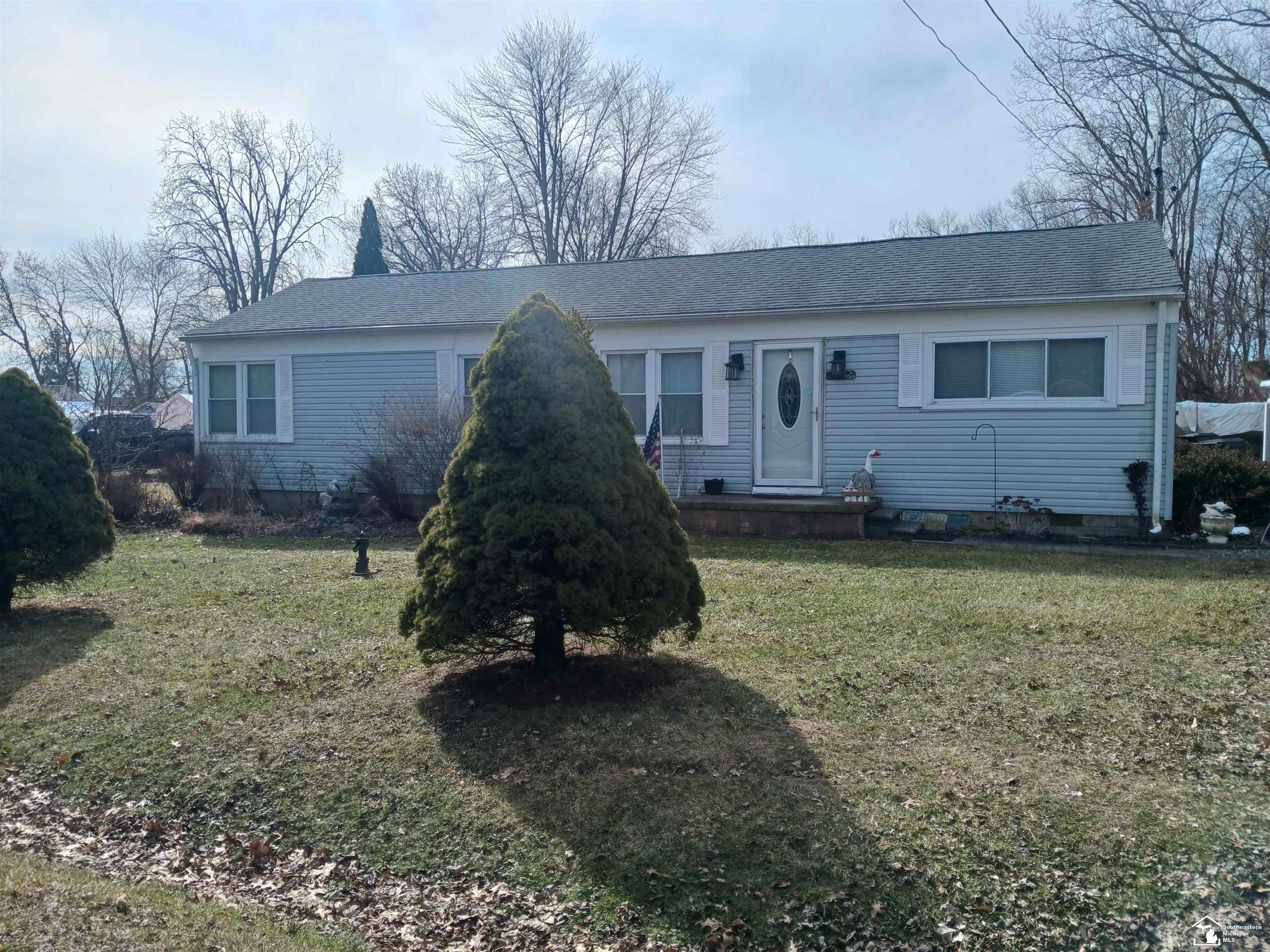 7080 Dudley Road, Adrian, MI, 49221