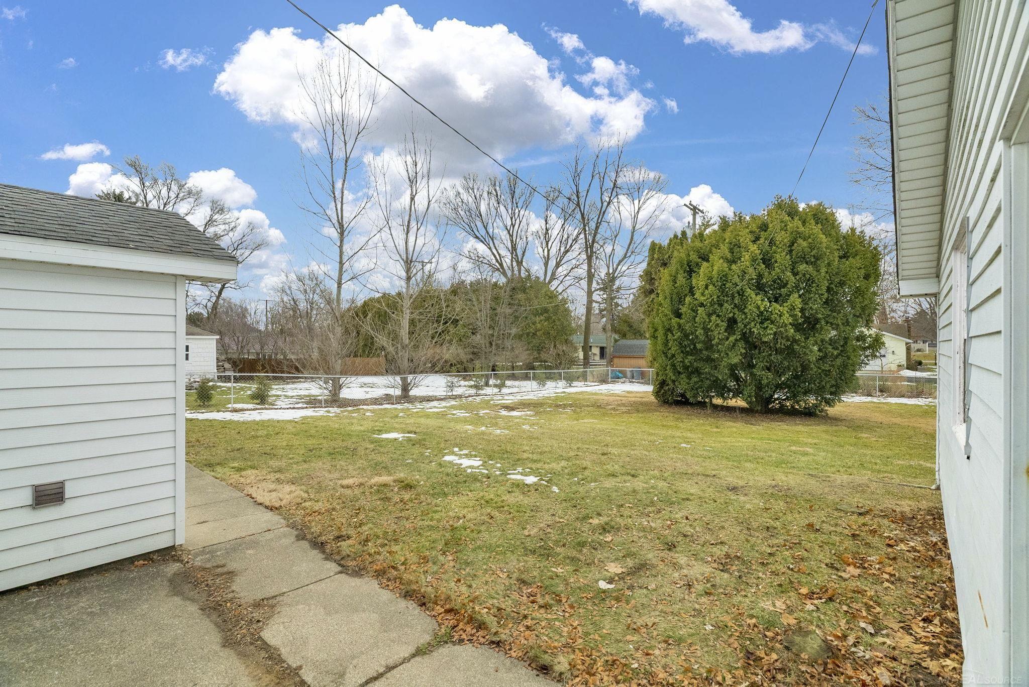 Homes for sale in Lexington, MI | 7154 Lake St, Lexington, MI 48450 | MLS# 50201035