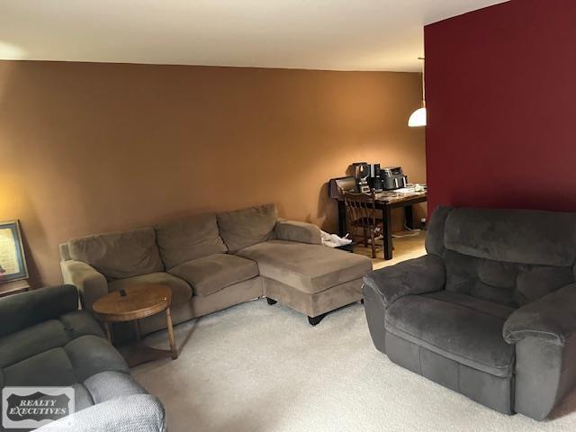 24381 Juliet Drive, Center Line, MI, 48015