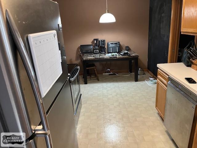 24381 Juliet Drive, Center Line, MI, 48015