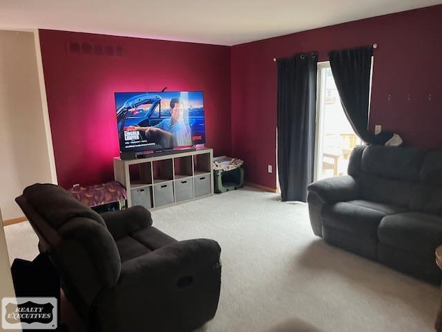 24381 Juliet Drive, Center Line, MI, 48015