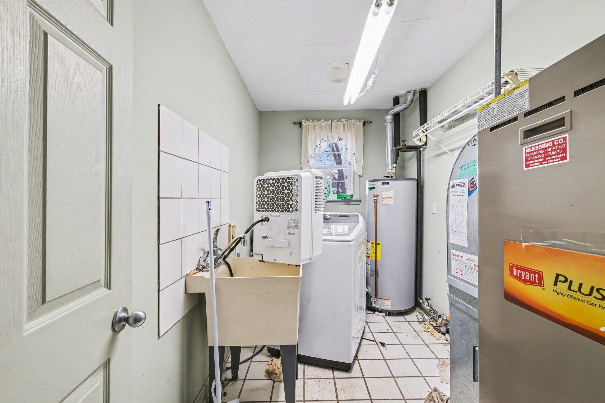 4444 Meadowbrook Dr Drive, Flint, MI, 48506