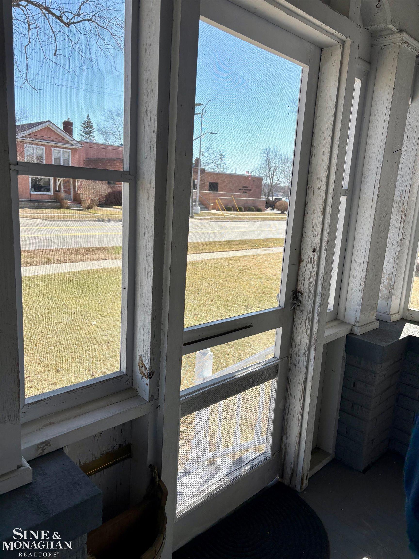 1609 Saint Clair River Drive, Algonac, MI, 48001