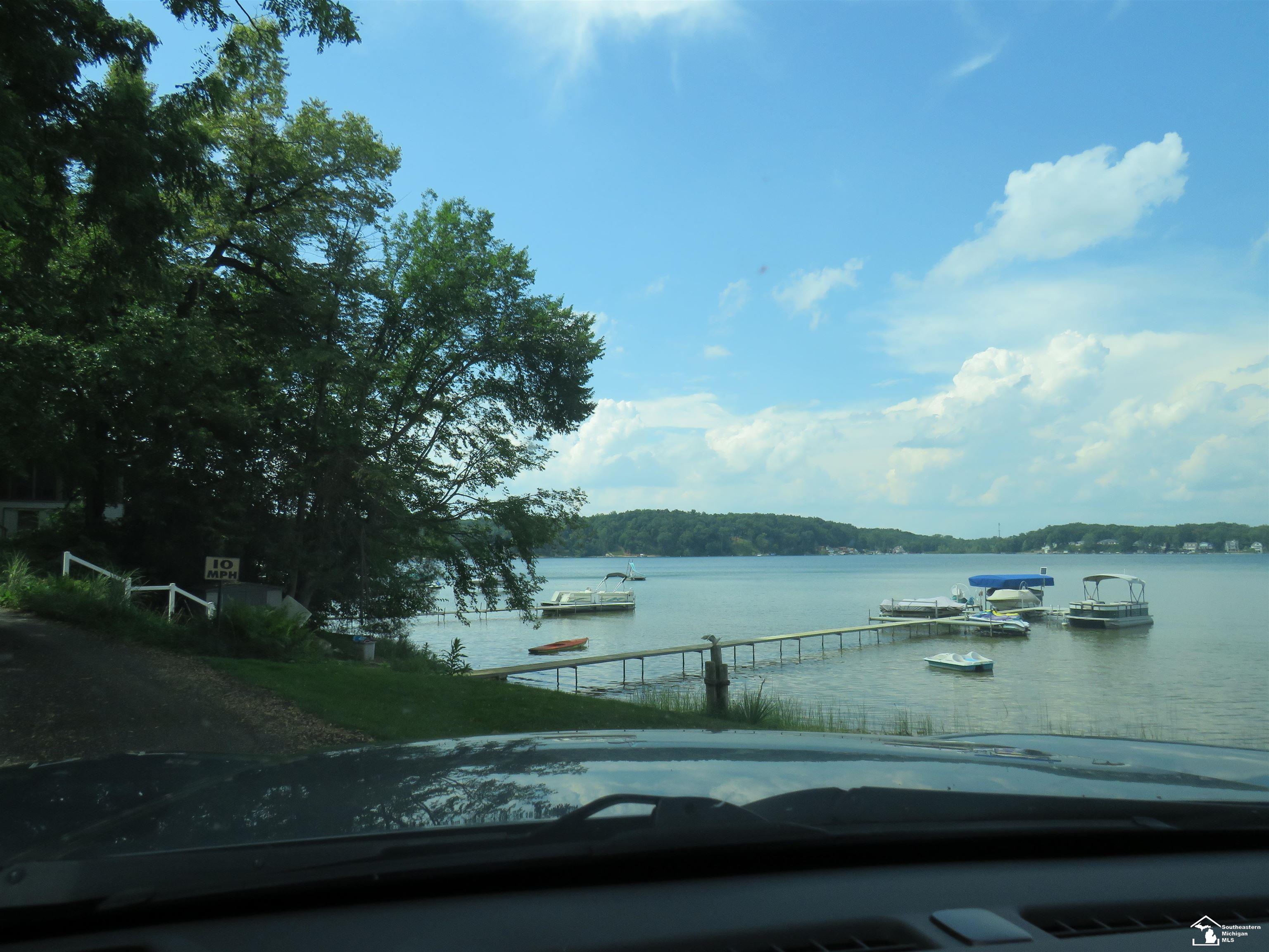 1193 Sand Lake Highway, Onsted, MI, 49265