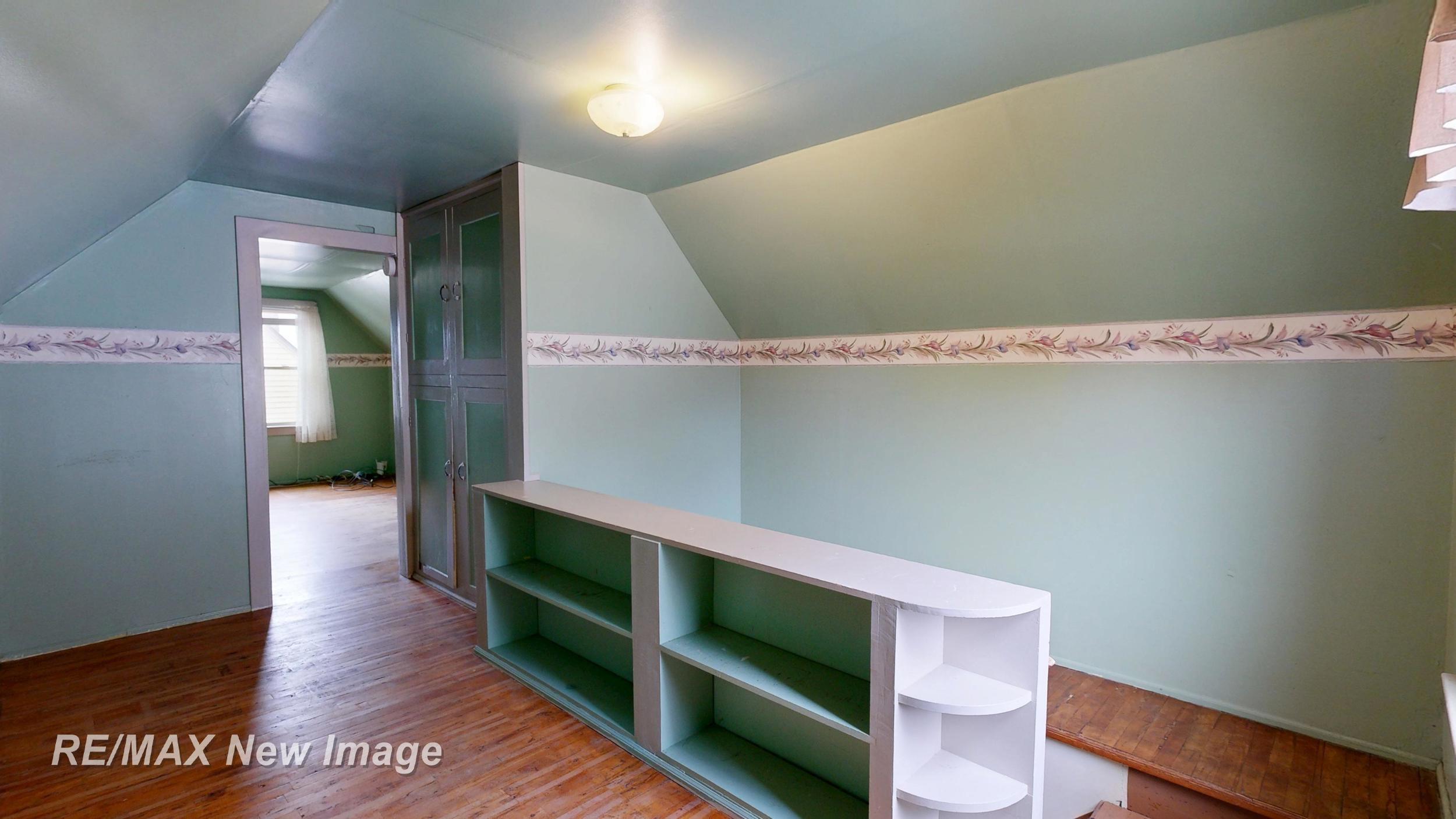 2430 Whittier Street, Saginaw, MI, 48601