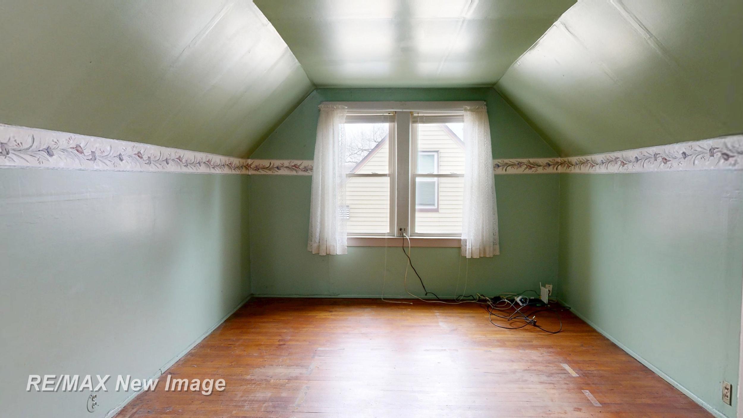 2430 Whittier Street, Saginaw, MI, 48601