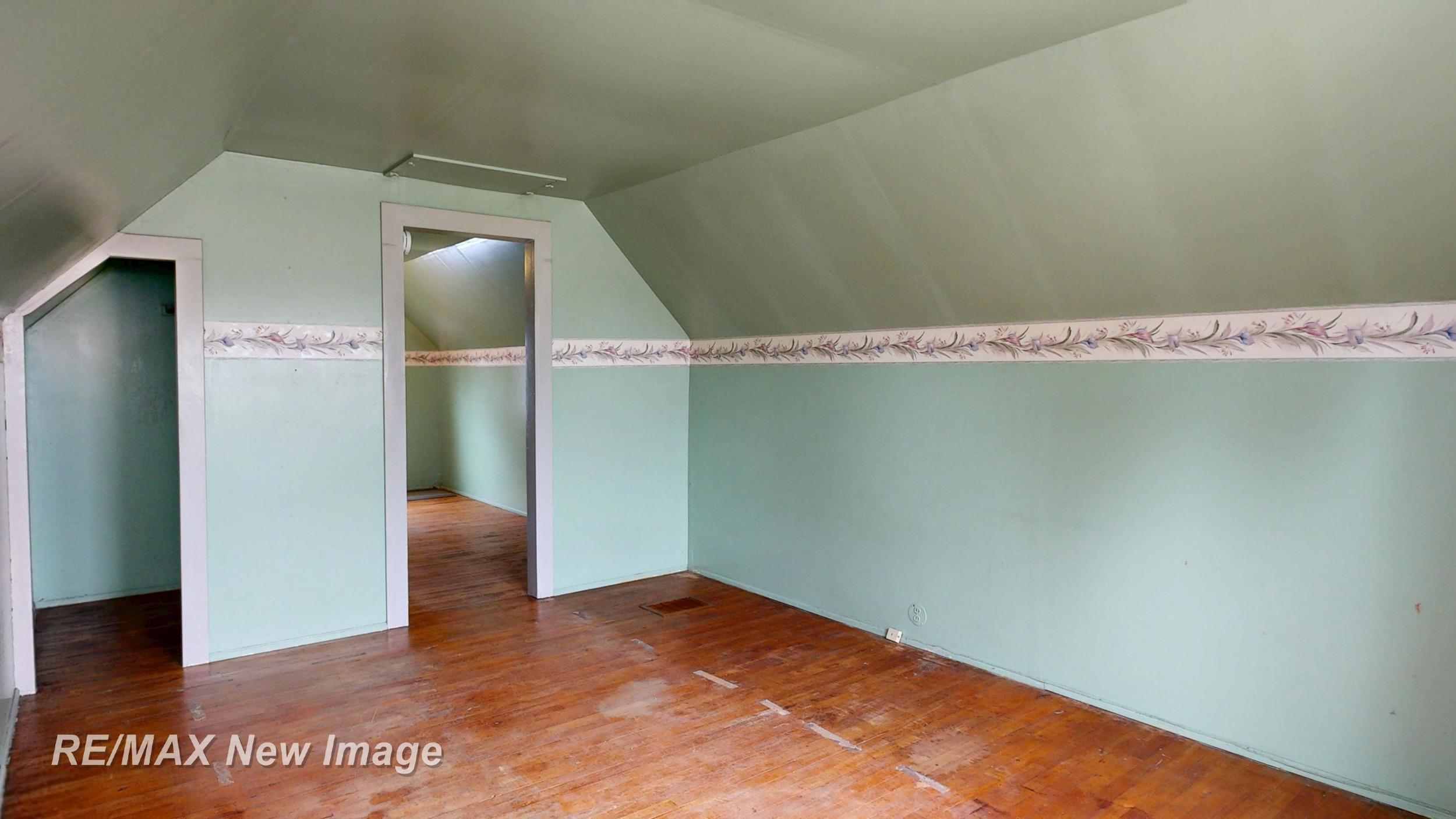 2430 Whittier Street, Saginaw, MI, 48601