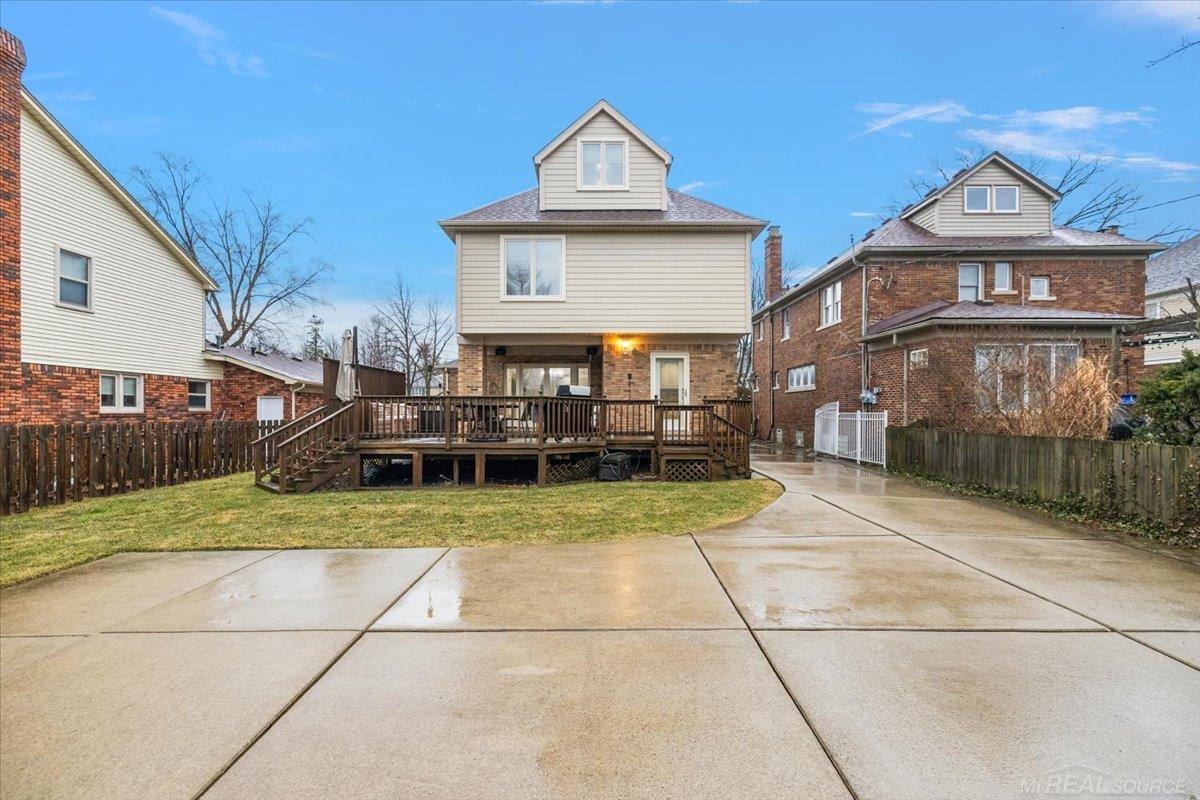 Grosse Pointe, MI, 48230