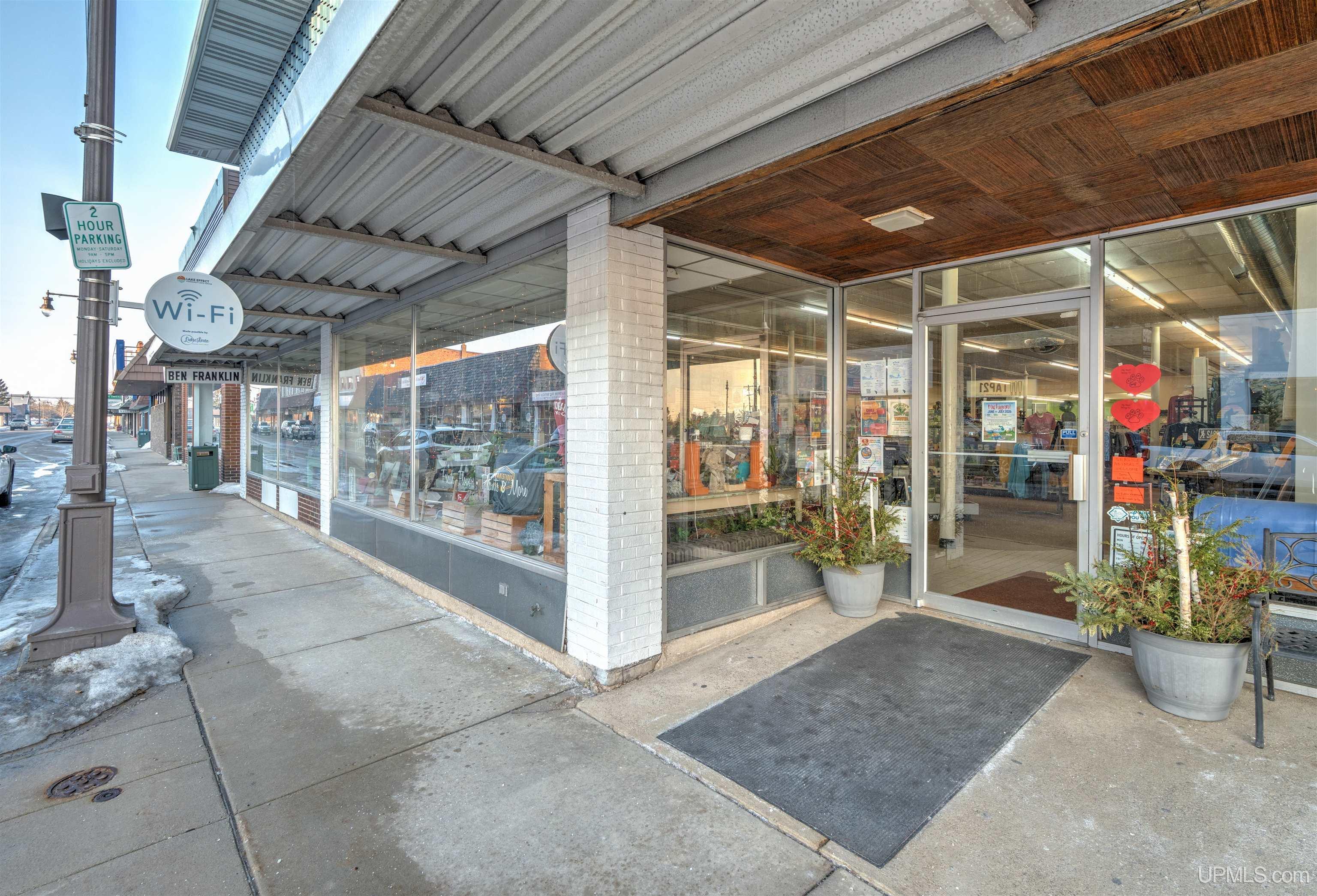 239 S Cedar Street, Manistique, MI, 49854