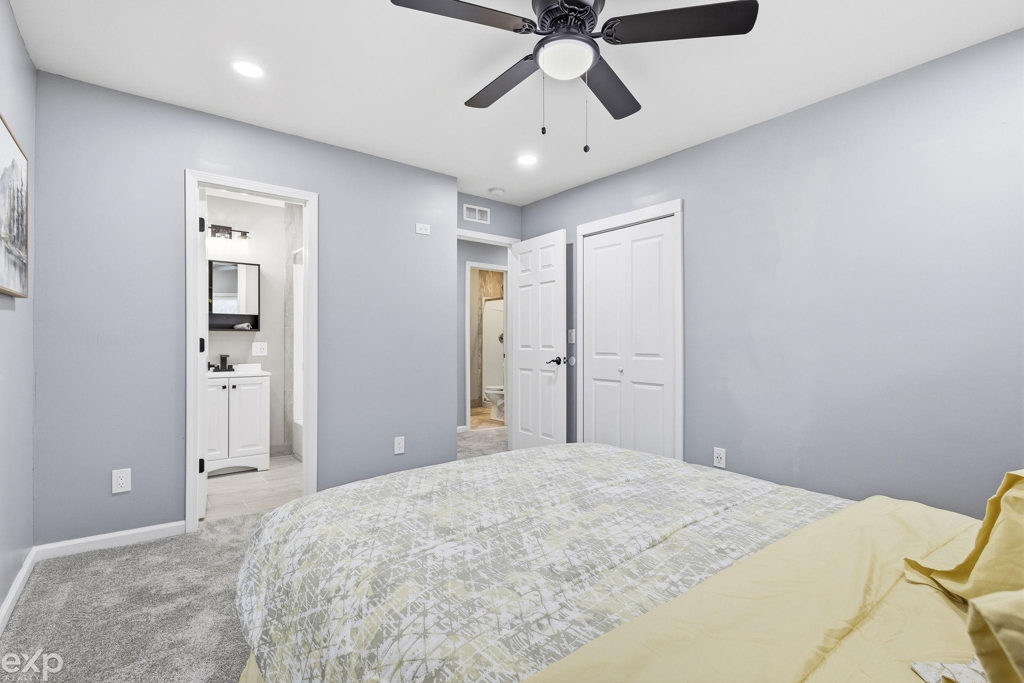 8065 Ogden Drive, Sterling Heights, MI, 48314