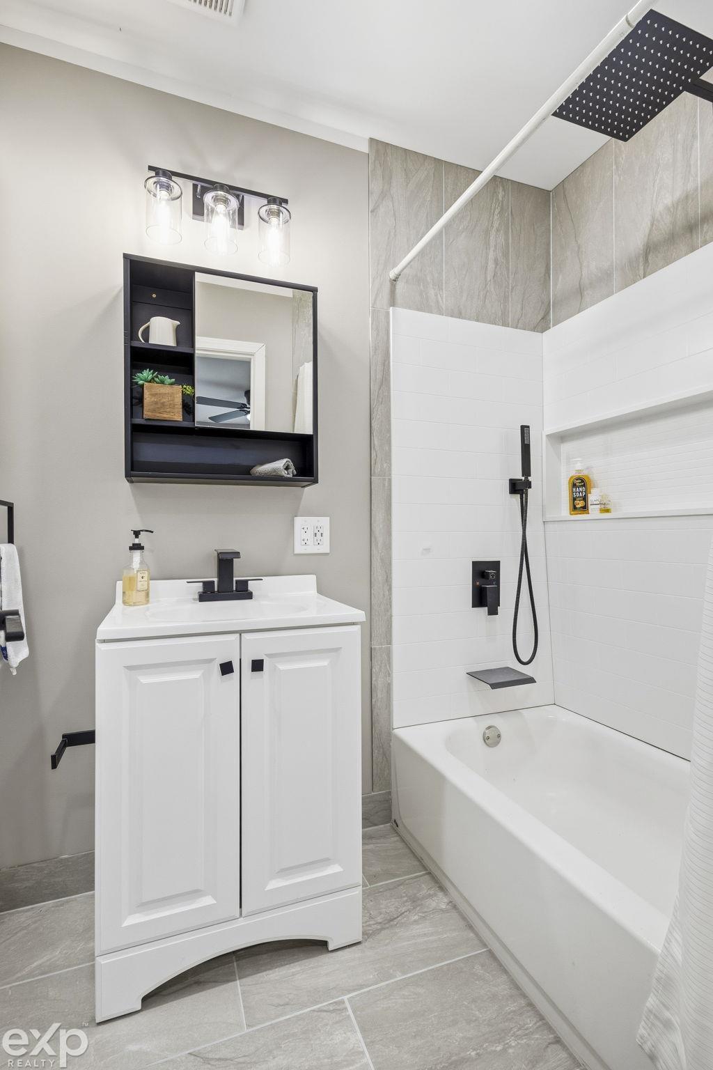 8065 Ogden Drive, Sterling Heights, MI, 48314