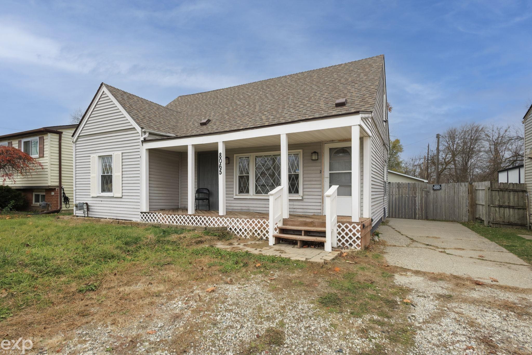 8065 Ogden Drive, Sterling Heights, MI, 48314