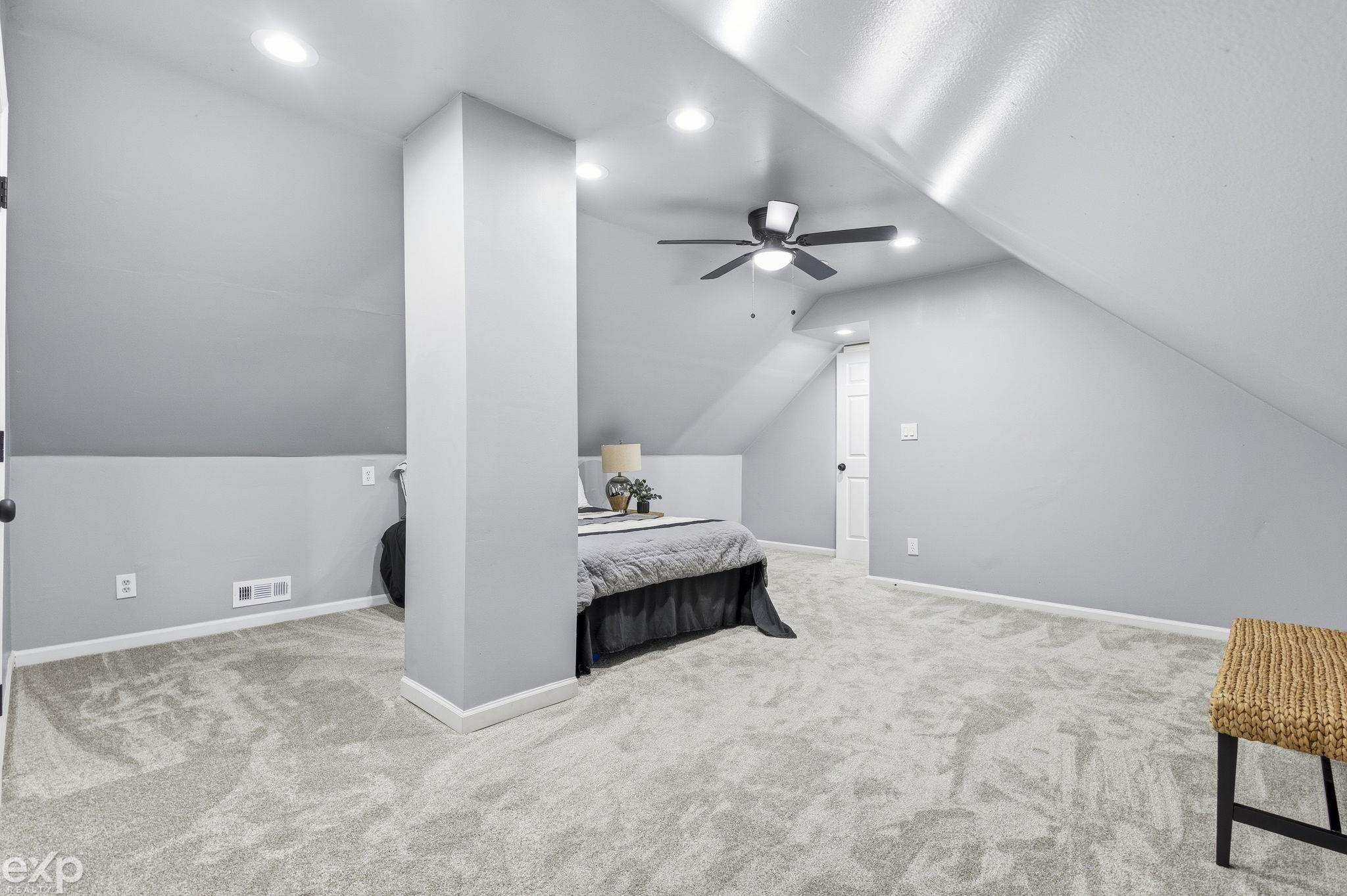 8065 Ogden Drive, Sterling Heights, MI, 48314