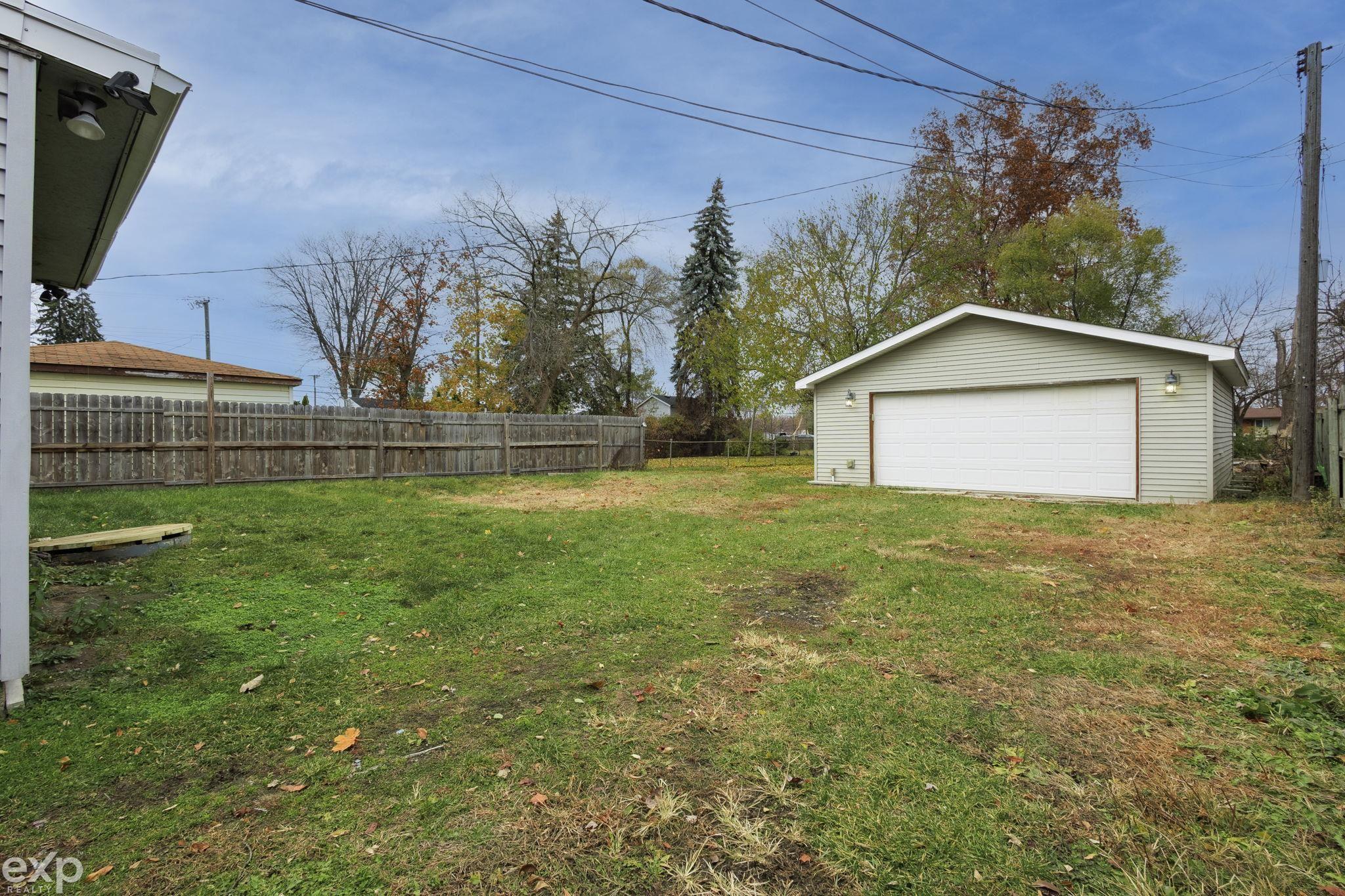 8065 Ogden Drive, Sterling Heights, MI, 48314