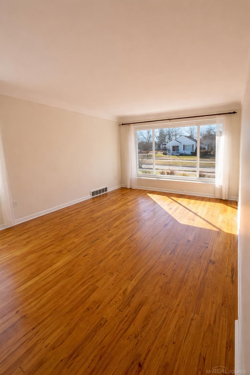 2034 Mortenson Boulevard, Berkley, MI, 48072