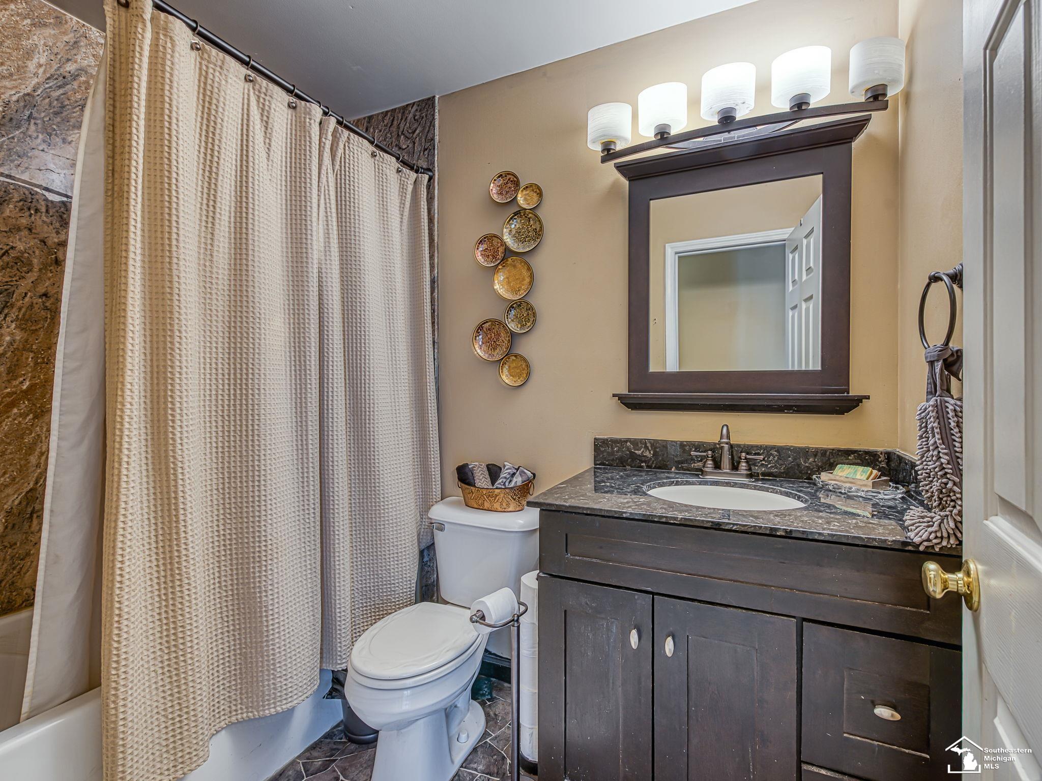 506 Illinois Drive, Tecumseh, MI, 49286