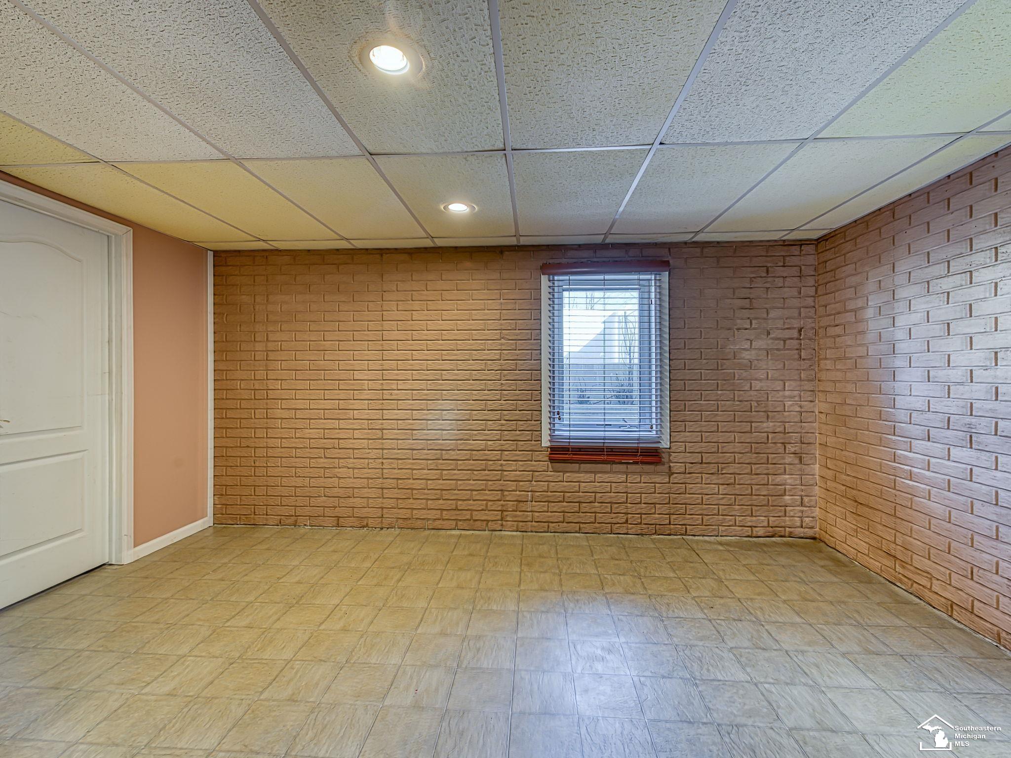 506 Illinois Drive, Tecumseh, MI, 49286