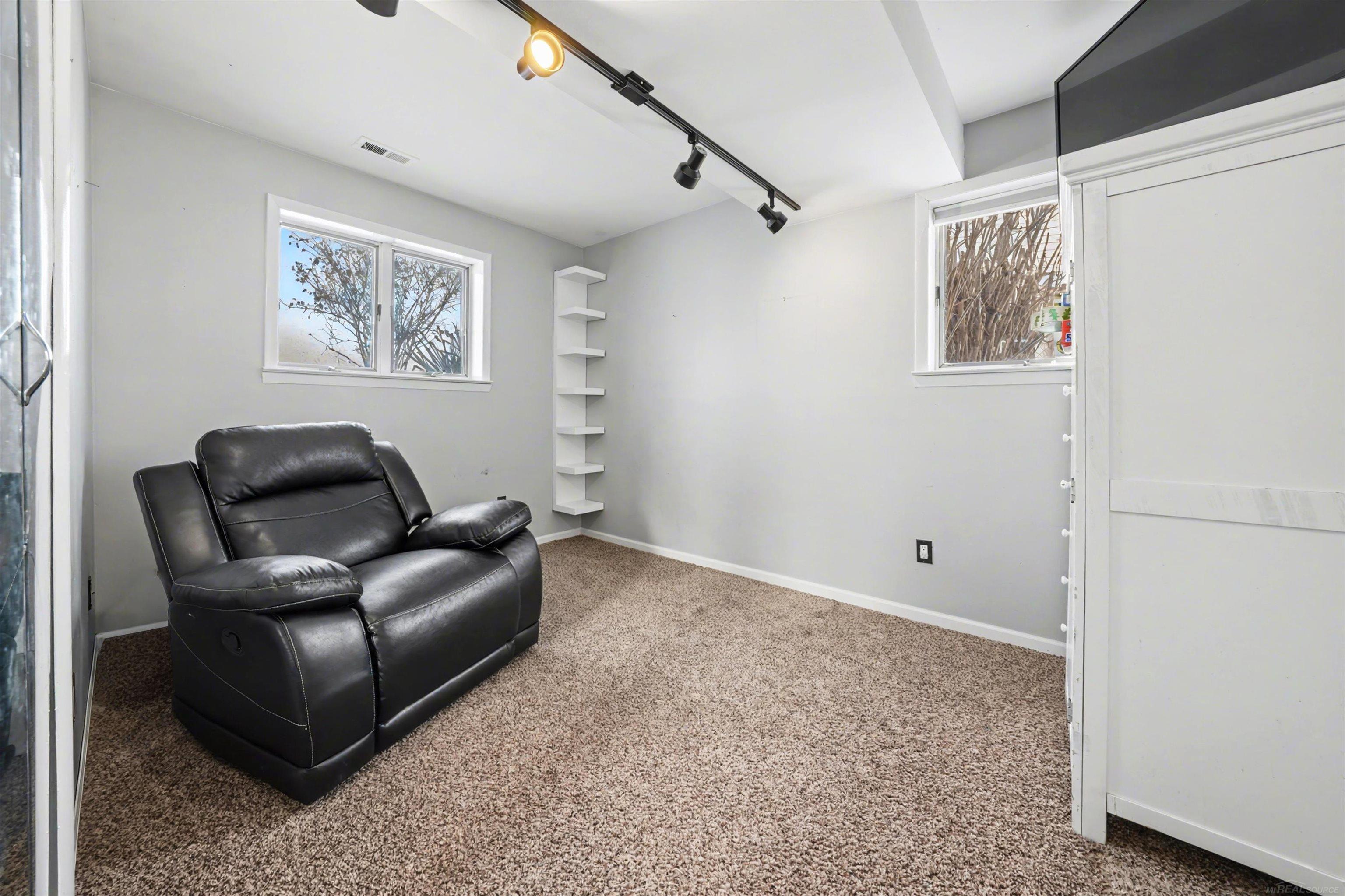 MLS #58050201165 image #0