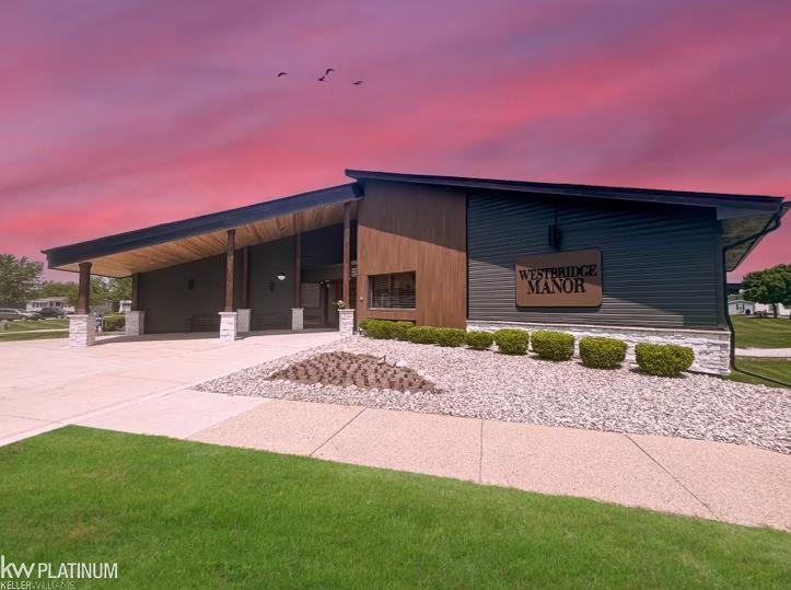 45130 Sheri Drive, Macomb, MI, 48044