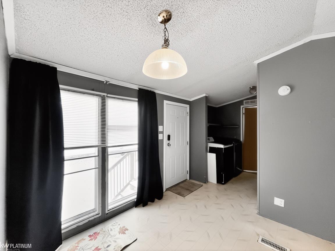 45130 Sheri Drive, Macomb, MI, 48044