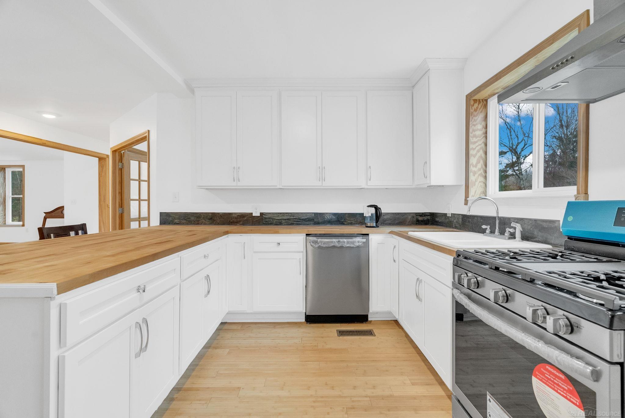 4358 Lakeshore Road, Lexington, MI, 48450