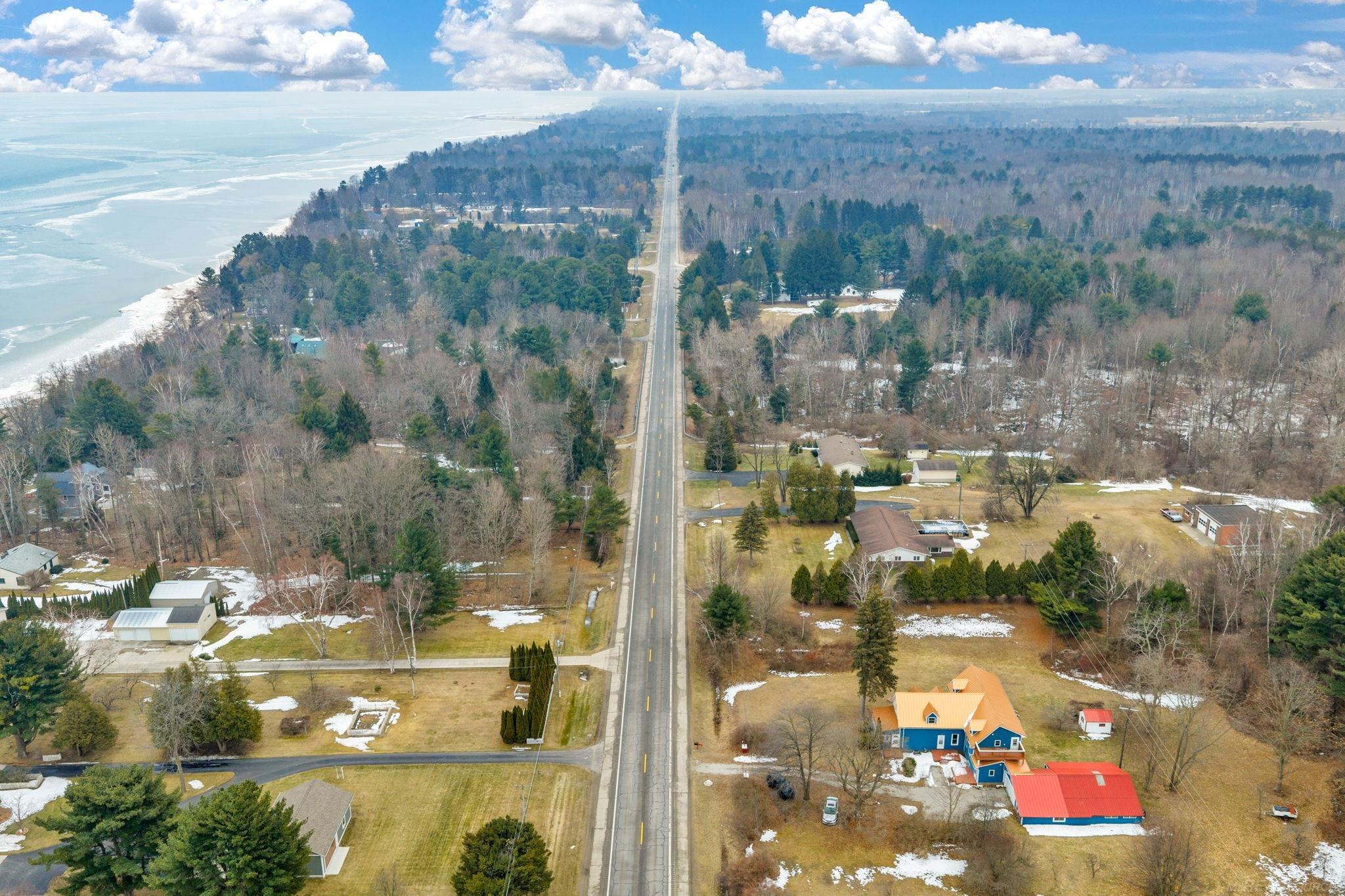 4358 Lakeshore Road photo 68