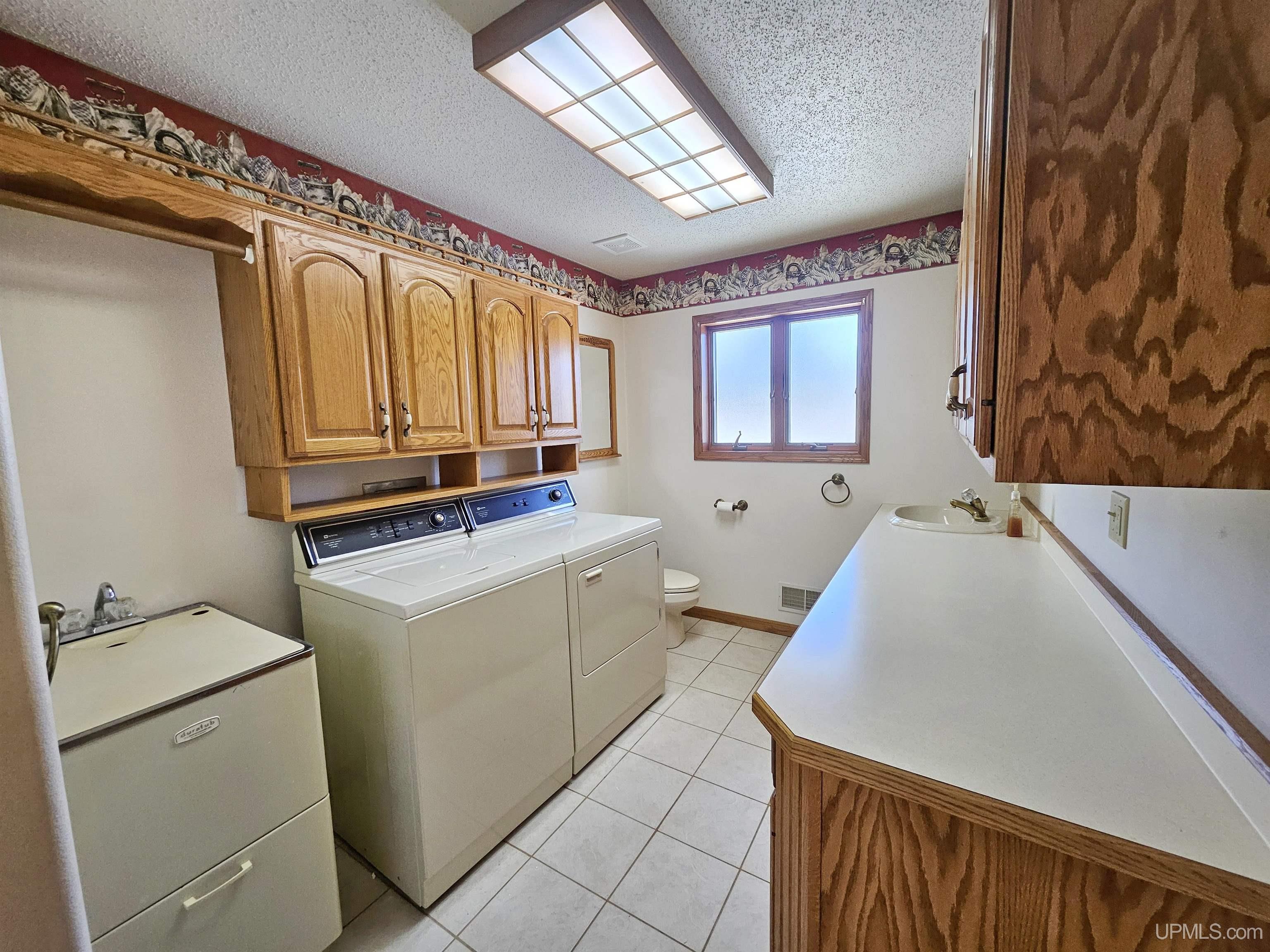 5723 W River Meadows Lane