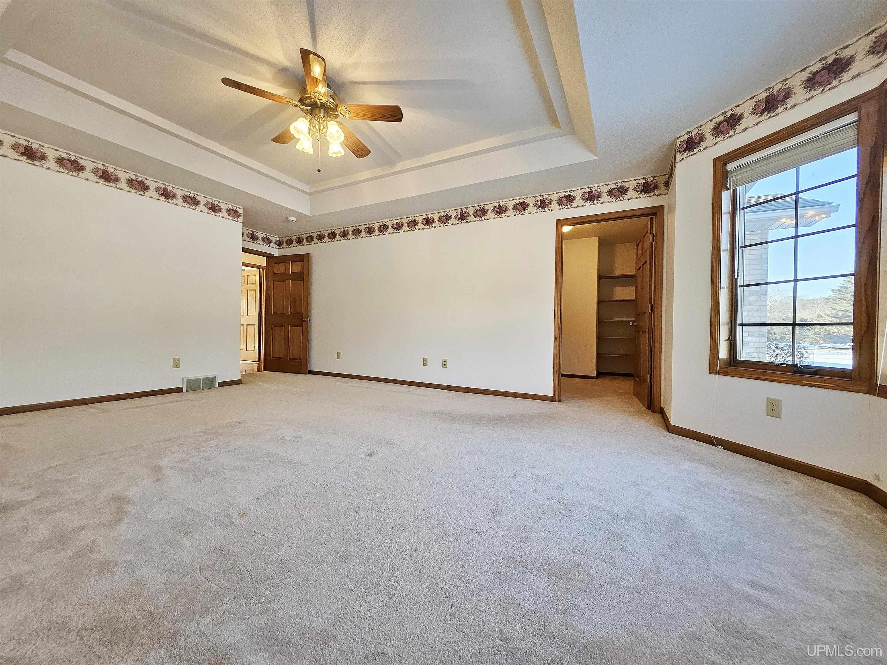 5723 W River Meadows Lane