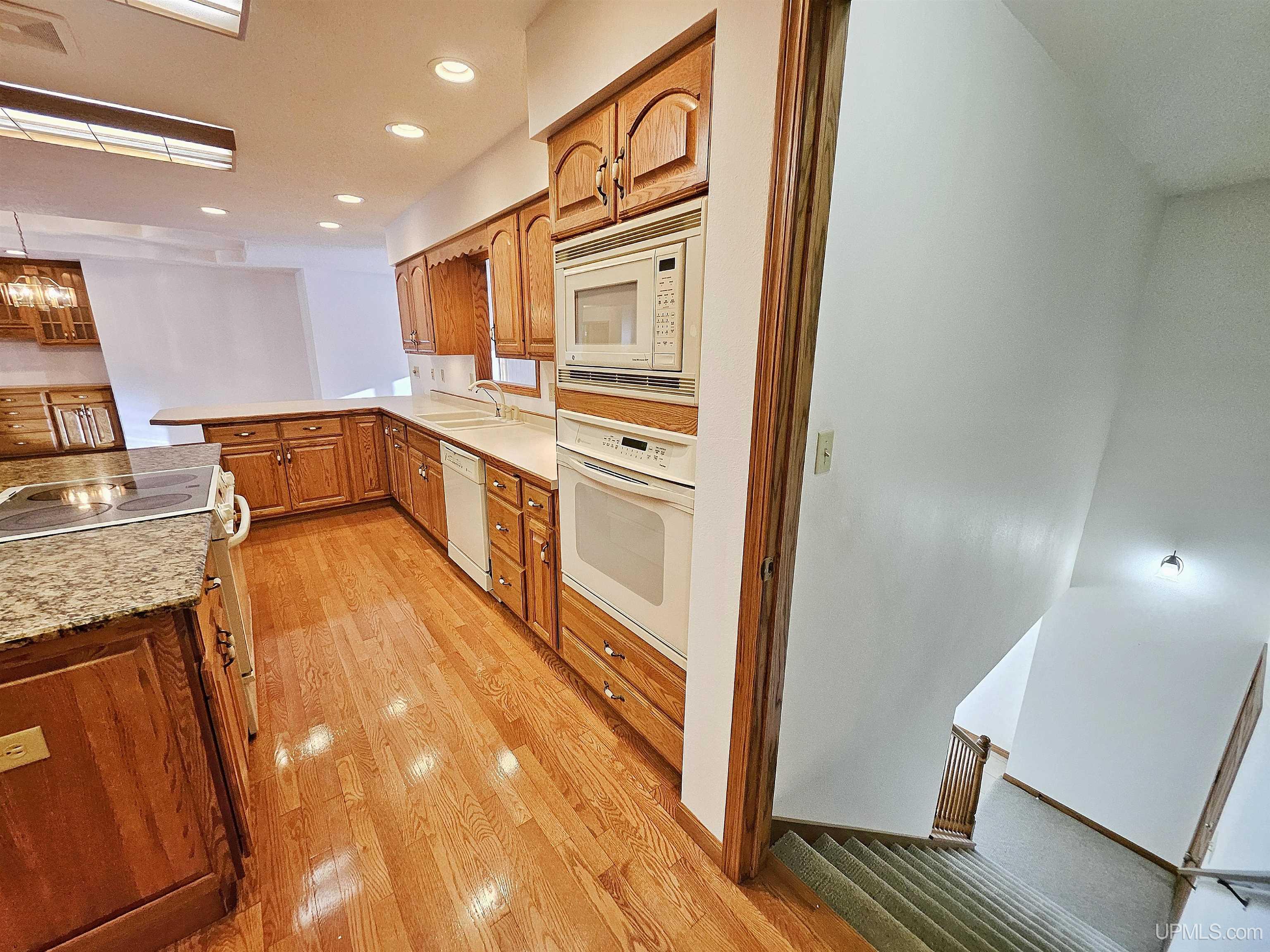 5723 W River Meadows Lane