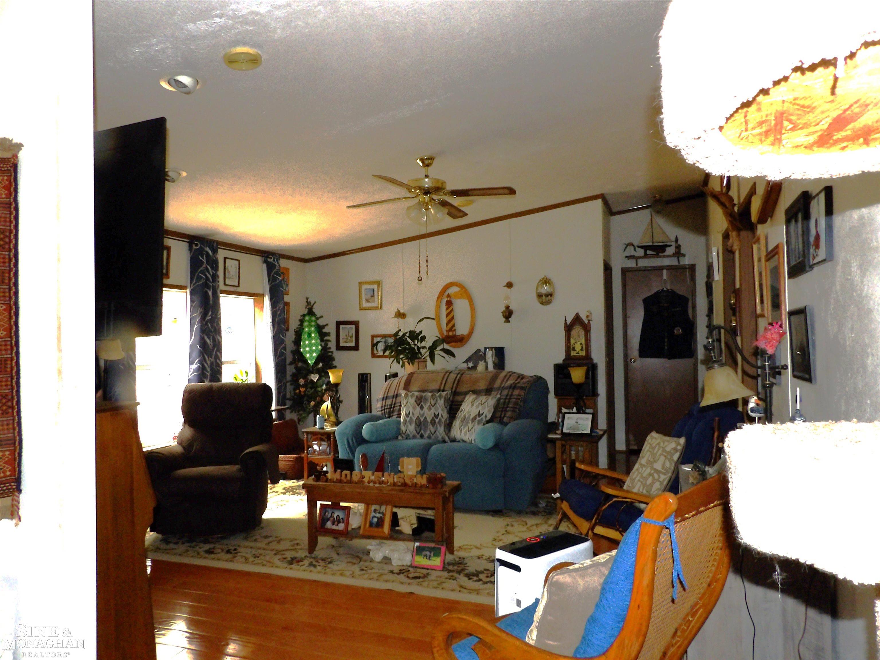 2051 W Parklane Road, White Cloud, MI, 49349