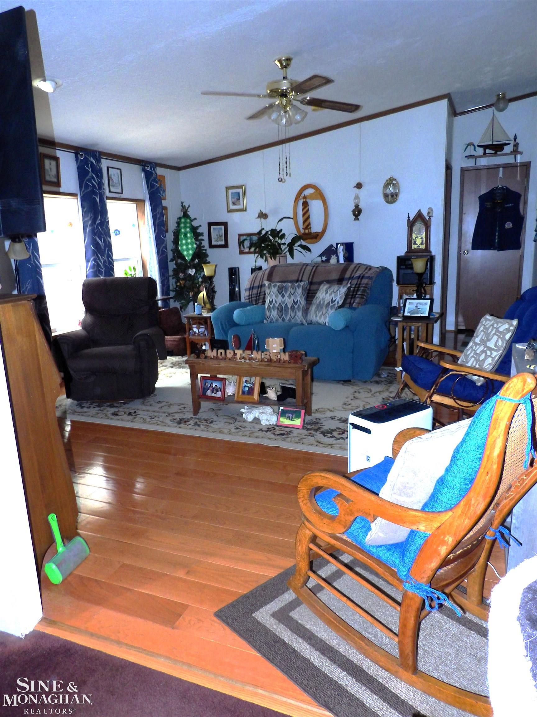 2051 W Parklane Road, White Cloud, MI, 49349