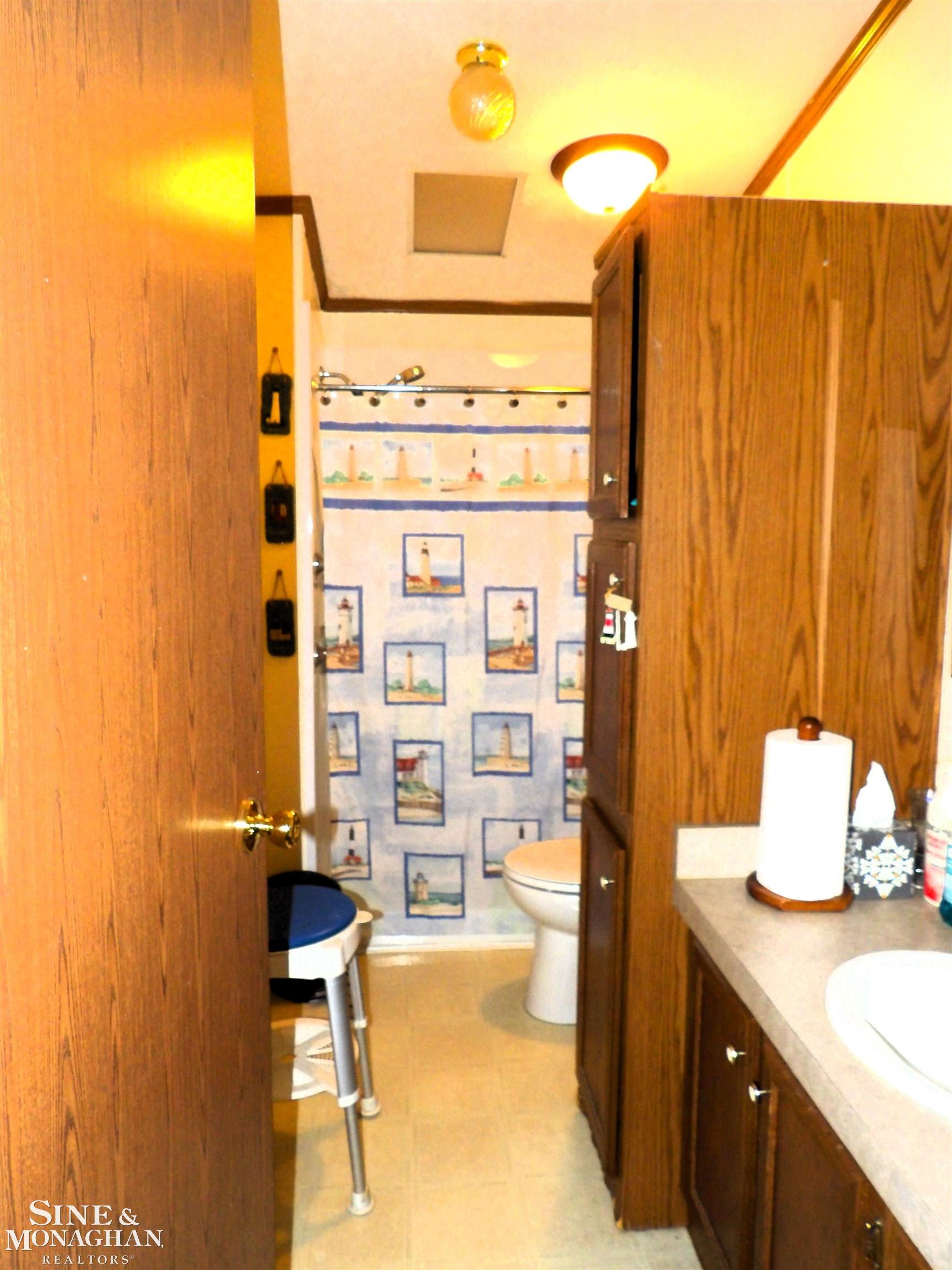 2051 W Parklane Road, White Cloud, MI, 49349