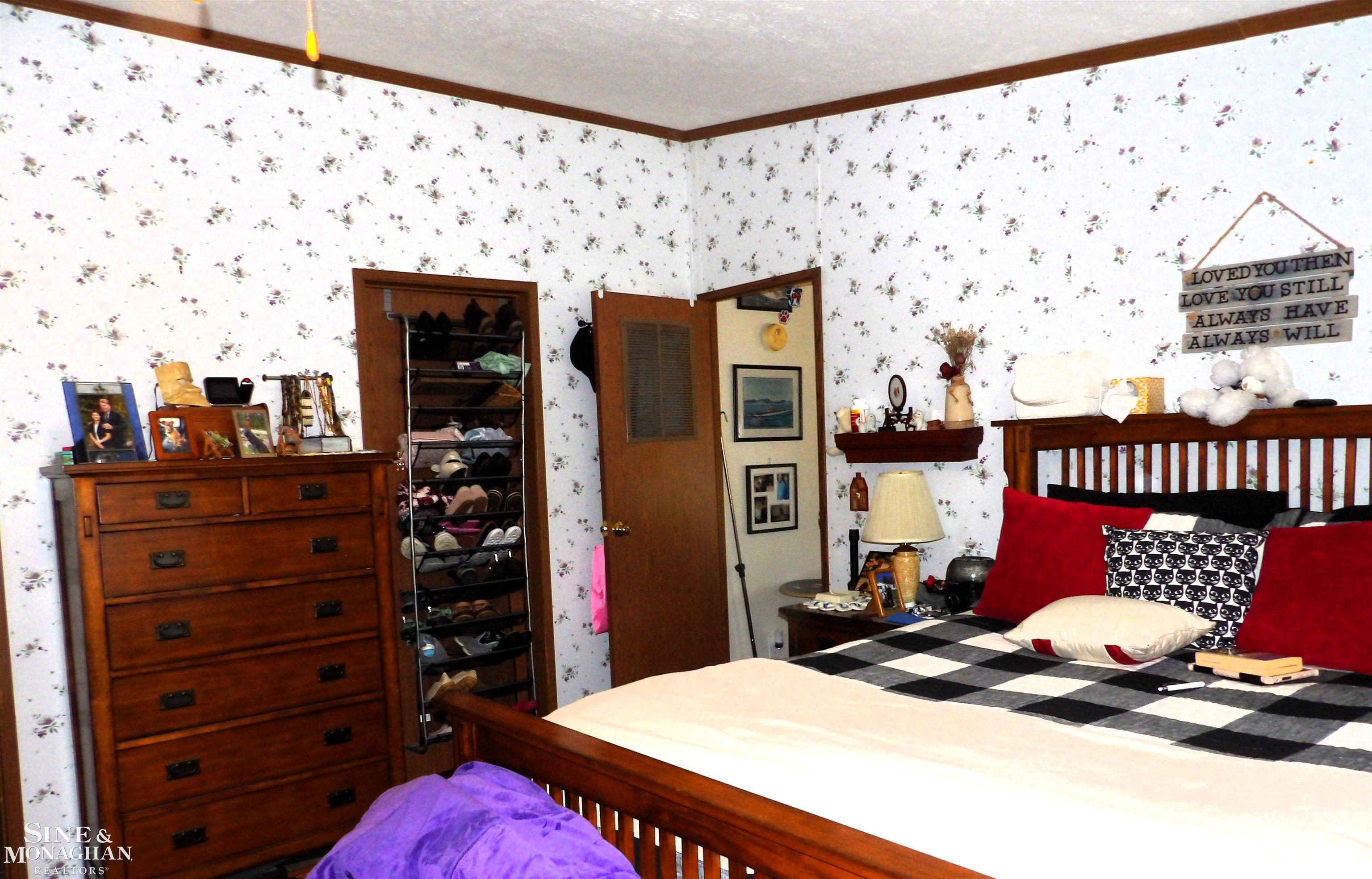 2051 W Parklane Road, White Cloud, MI, 49349