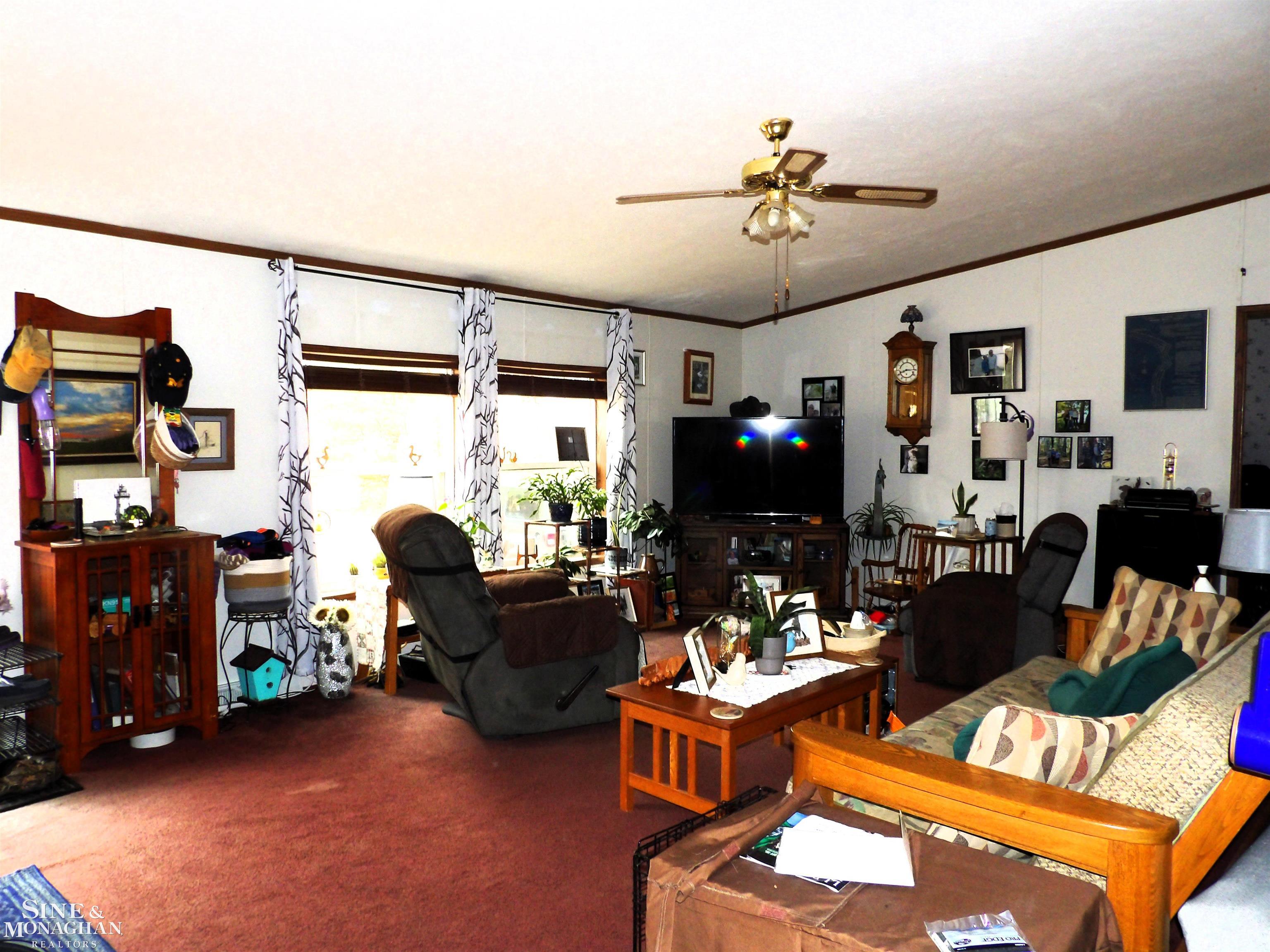 2051 W Parklane Road, White Cloud, MI, 49349