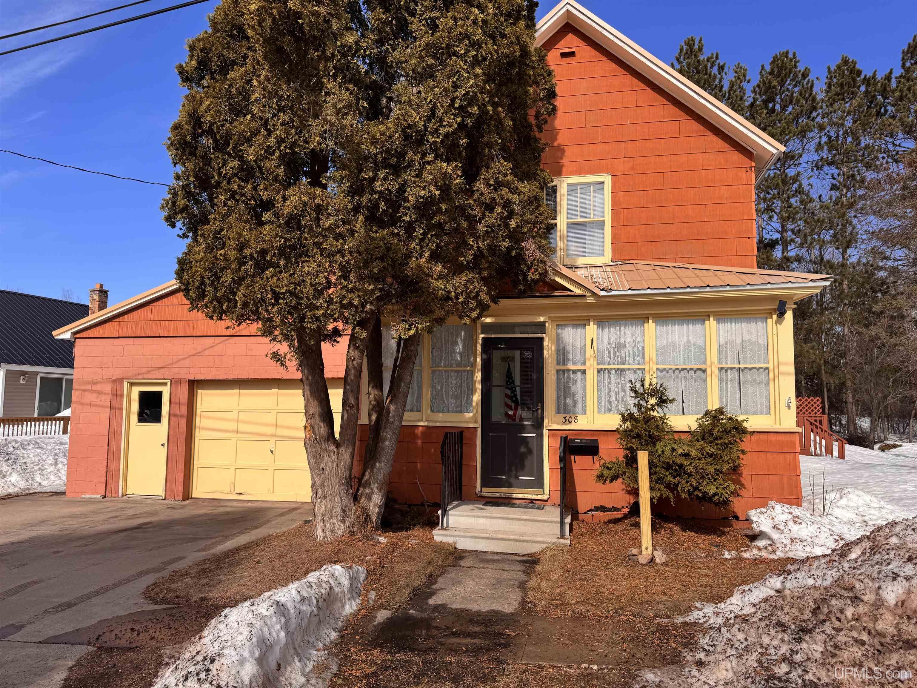 1521 Military Street, Detroit, MI, 48209 2055