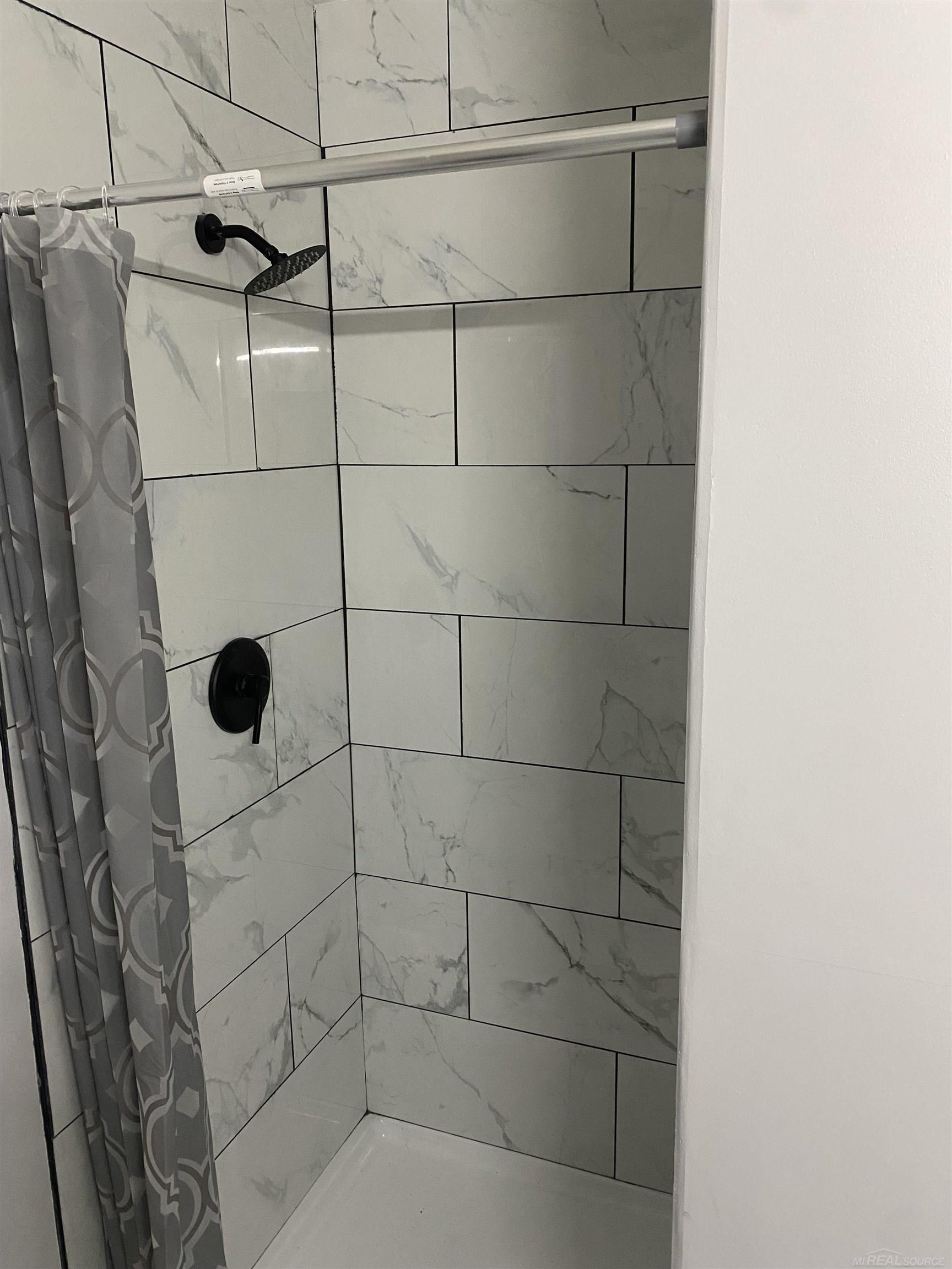 15833 Edsel, Clinton Township, MI, 48035