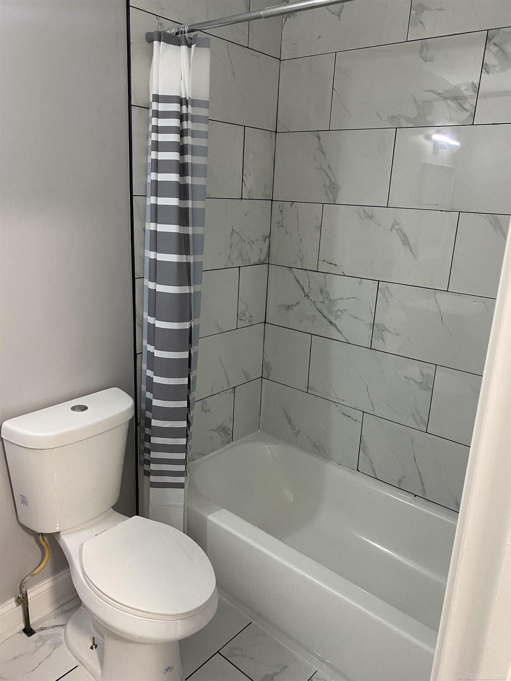 15833 Edsel, Clinton Township, MI, 48035