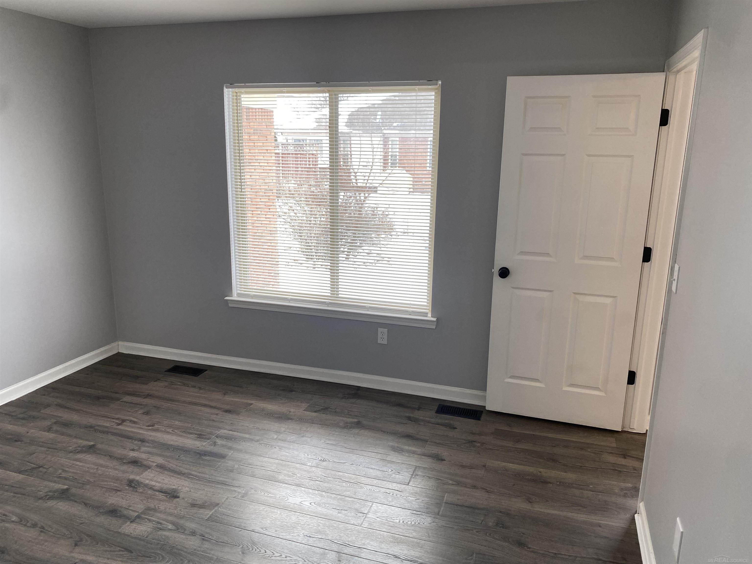 15833 Edsel, Clinton Township, MI, 48035