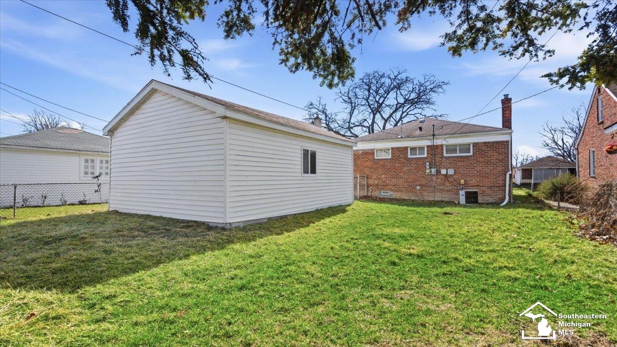 13144 Wesley Street, Southgate, MI, 48195