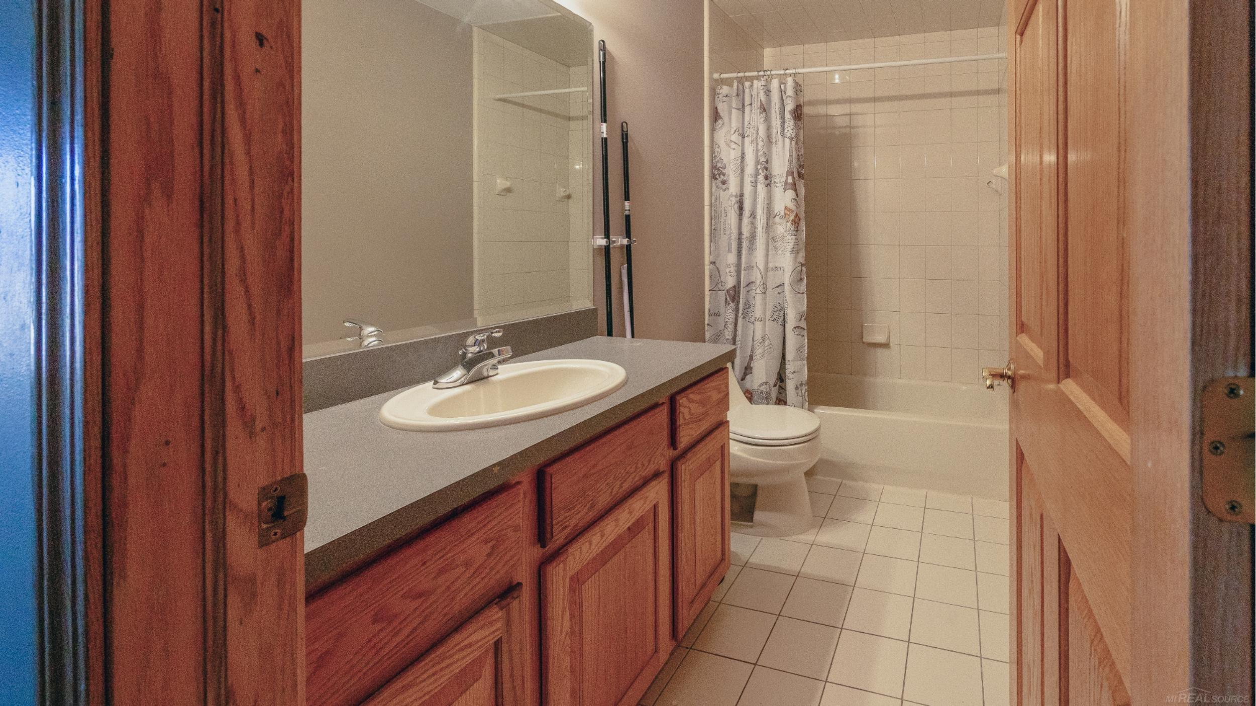 51553 Baker Road, New Baltimore, MI, 48047