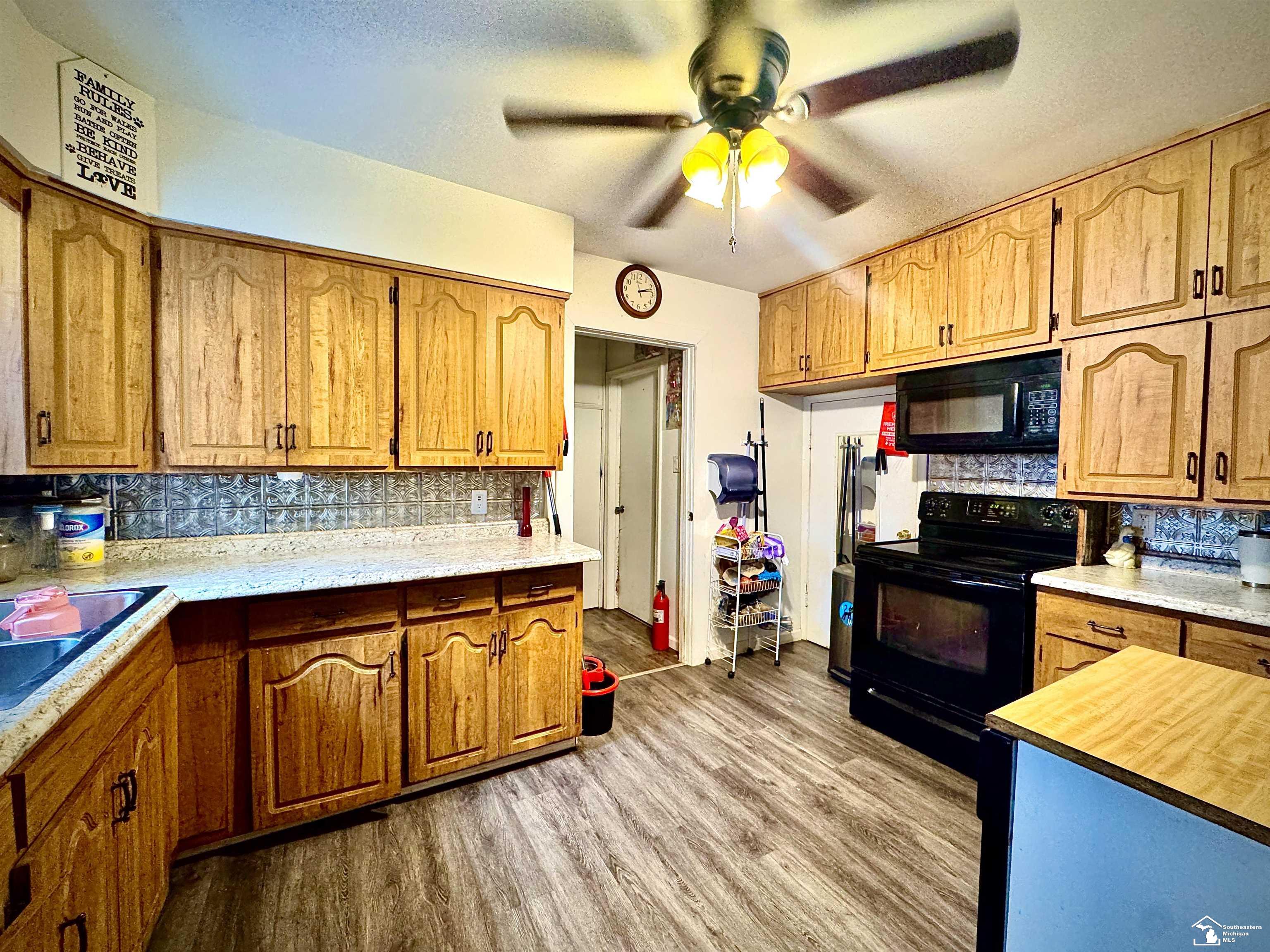 9115 Summerfield Road, Temperance, MI, 48182