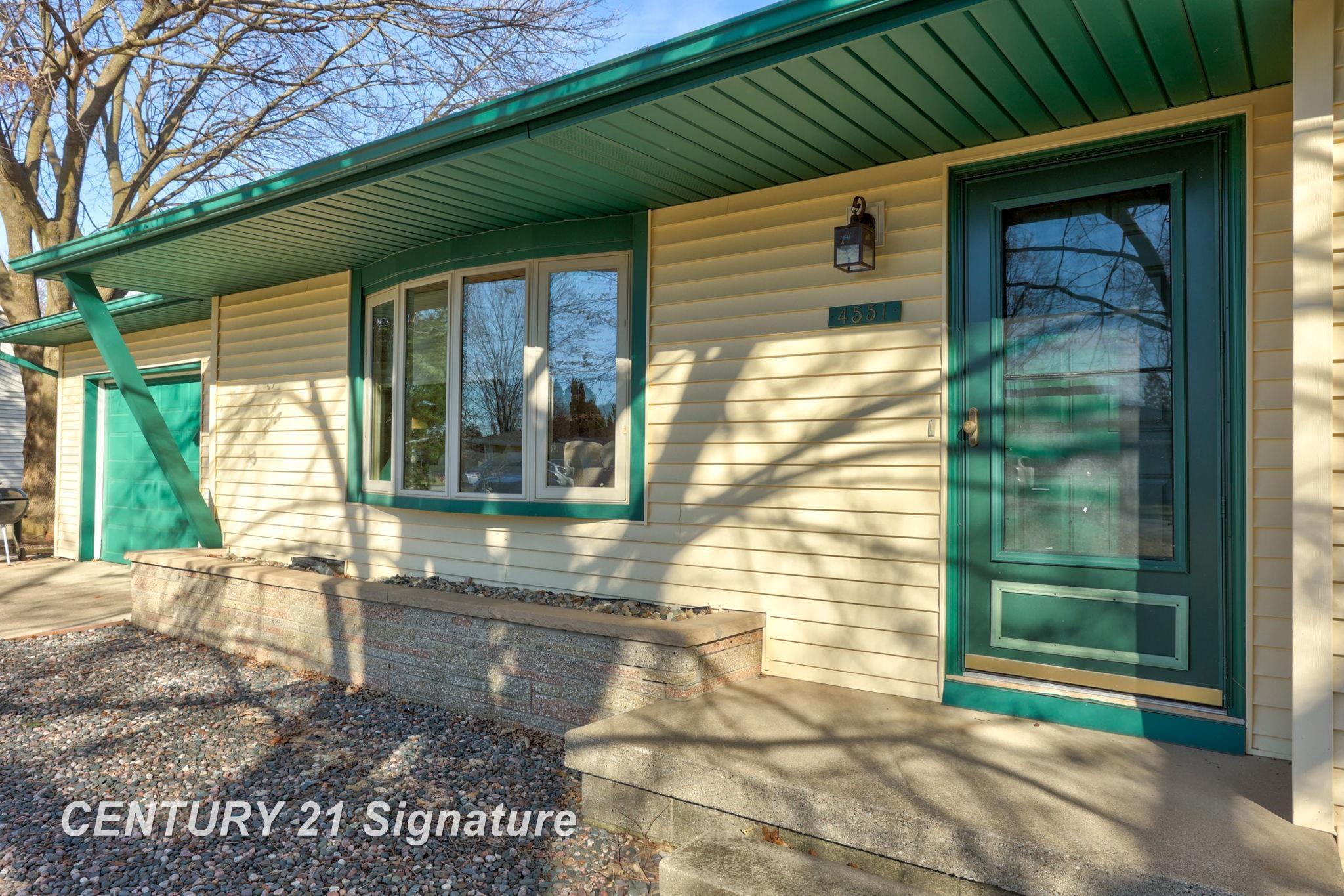 4551 Westfield Court, Bay City, MI, 48706