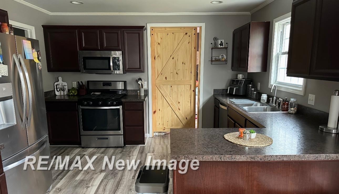 3130 E Moore Road, Saginaw, MI, 48601