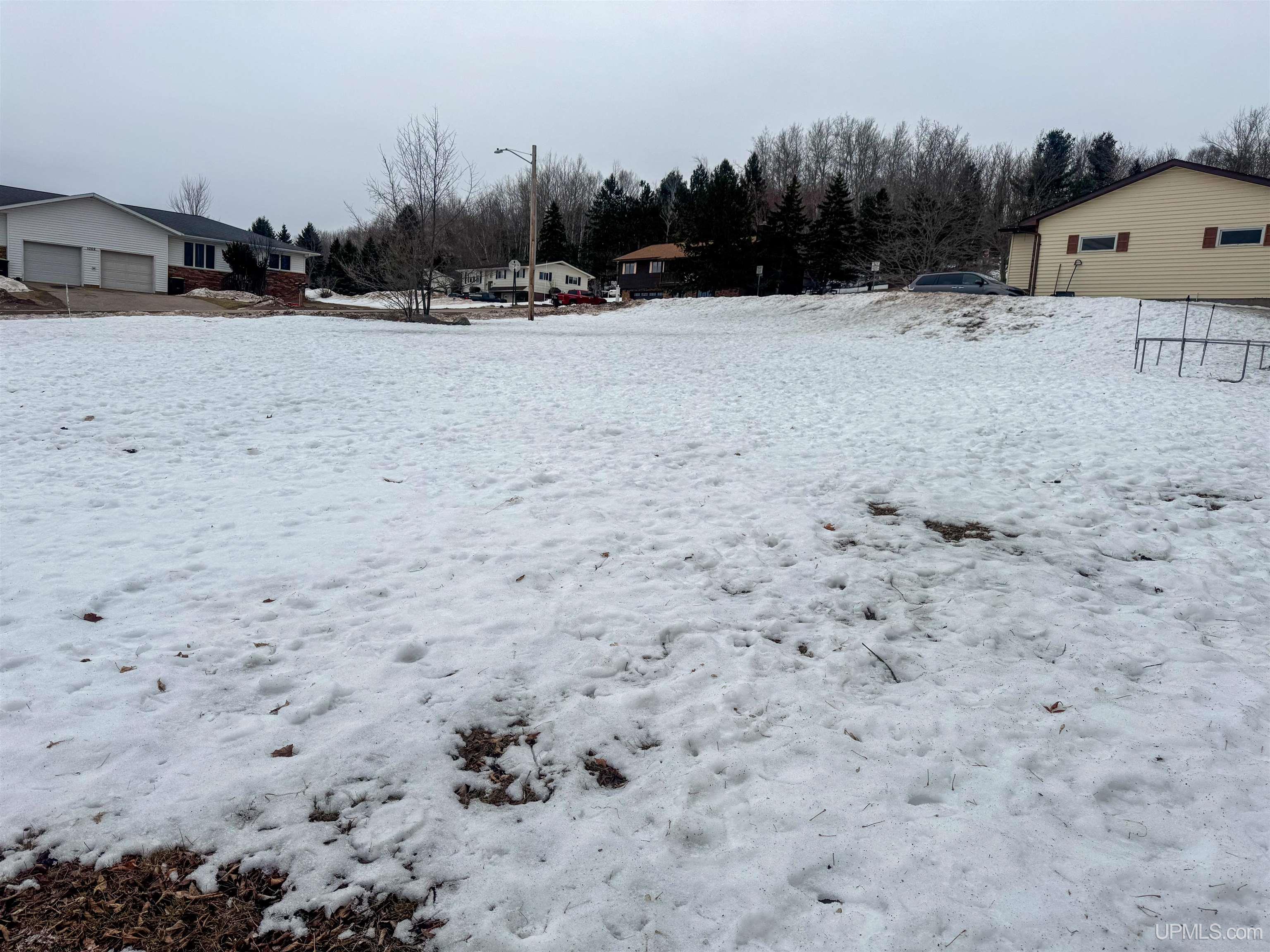 615 Kennedy Road, Iron Mountain, MI, 49801