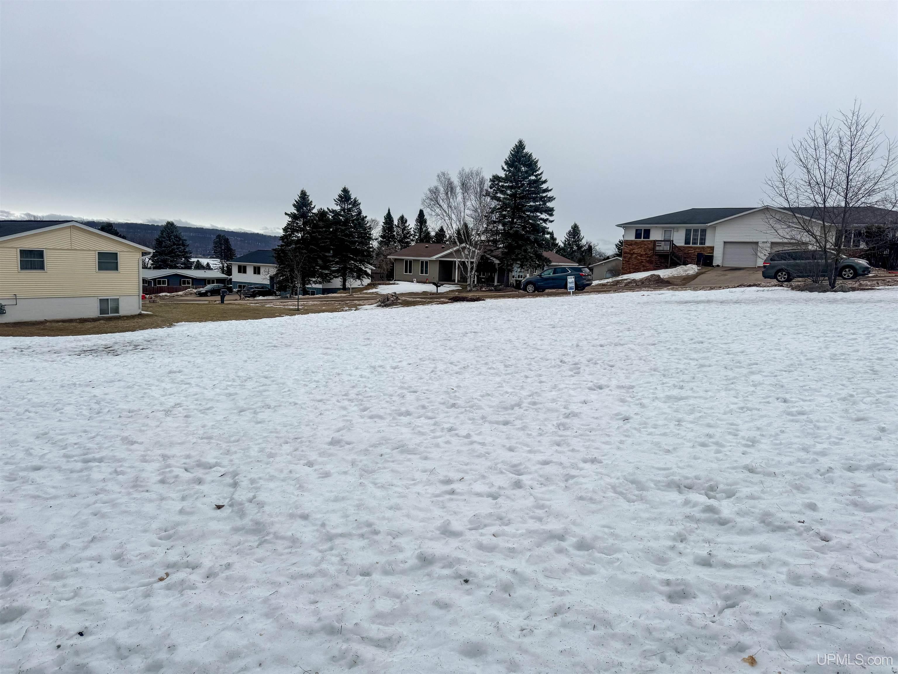 615 Kennedy Road, Iron Mountain, MI, 49801