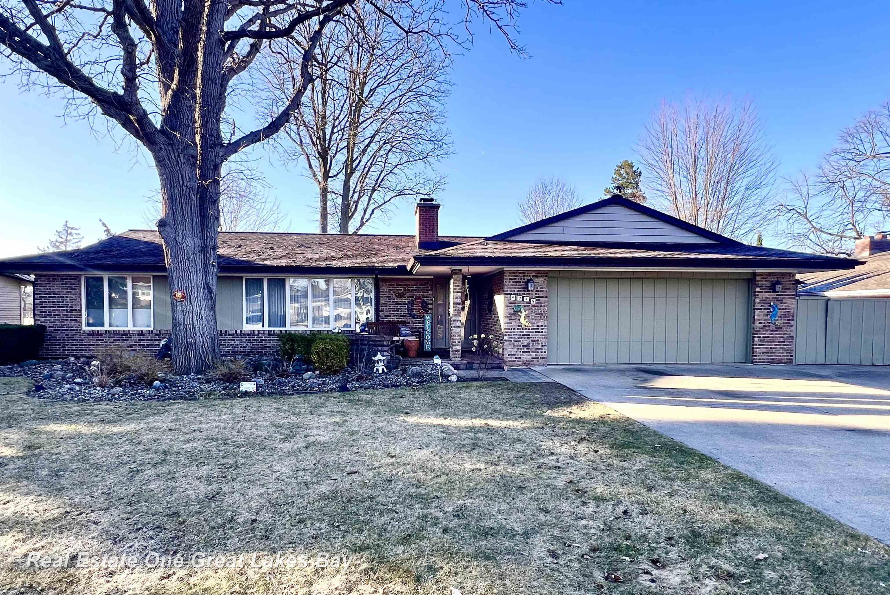 4749 Century Drive, Saginaw, MI, 48638