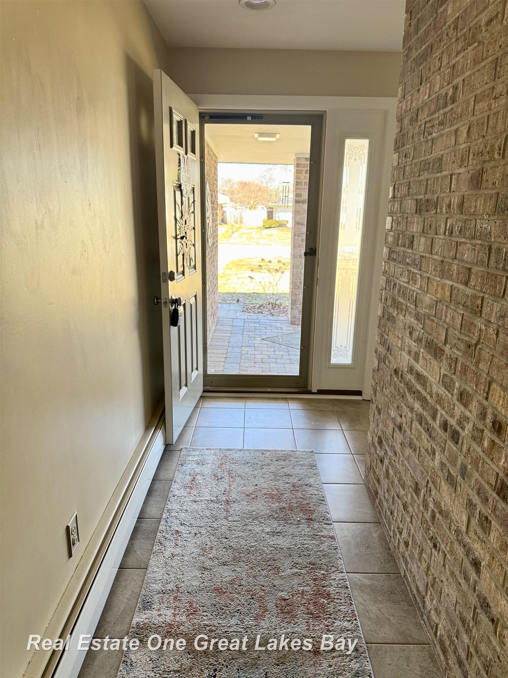 4749 Century Drive, Saginaw, MI, 48638